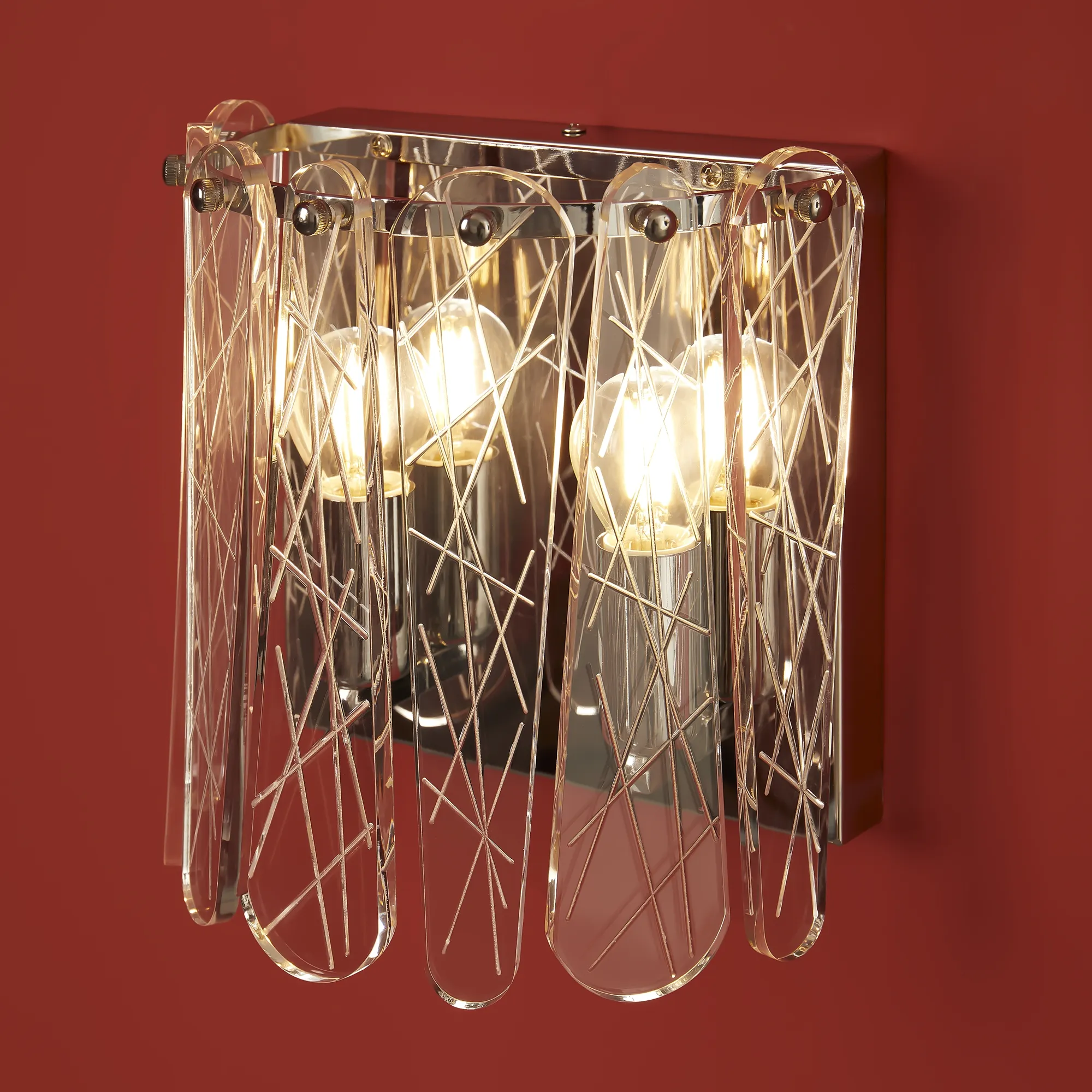 картинка Настенный светильник (бра) Freya FR2048WL-02CH