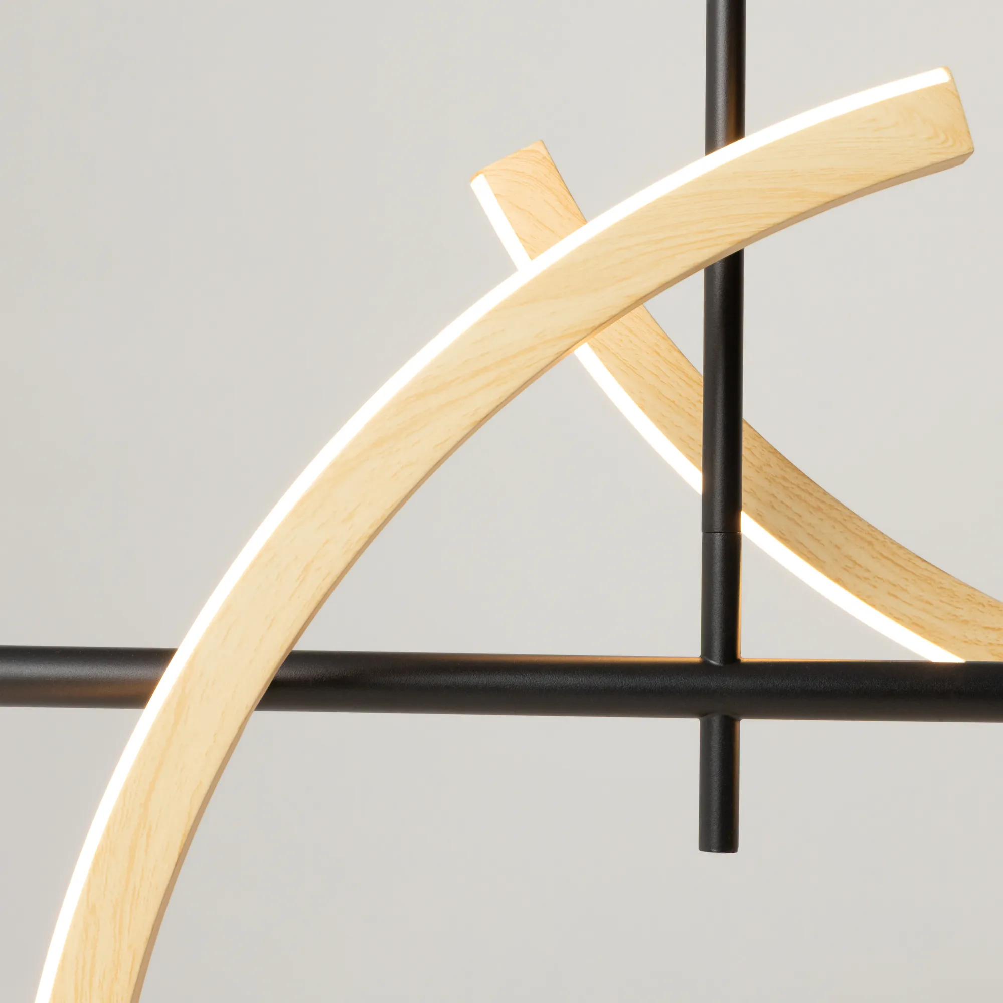 картинка Подвесной светильник Maytoni MOD428PL-L27BK