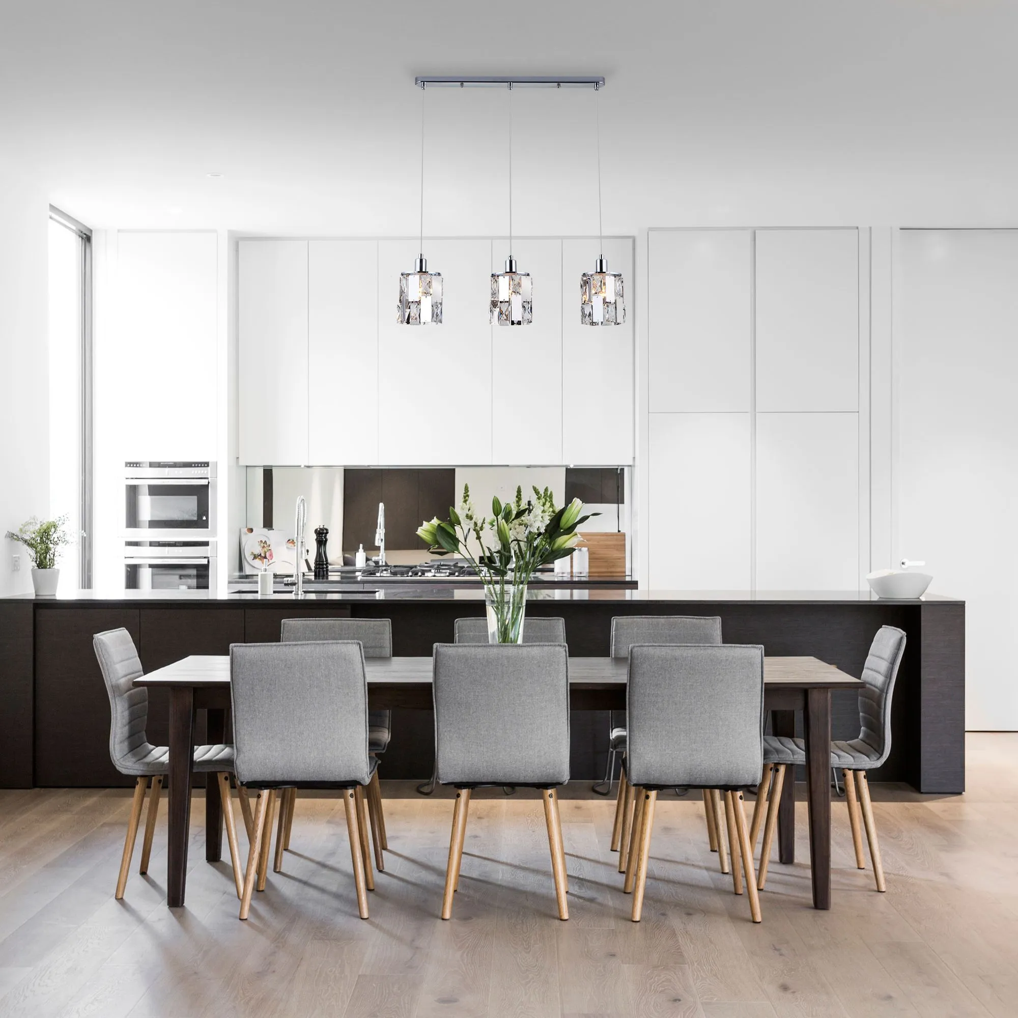 картинка Подвесной светильник с хрусталем 50101/3 хром