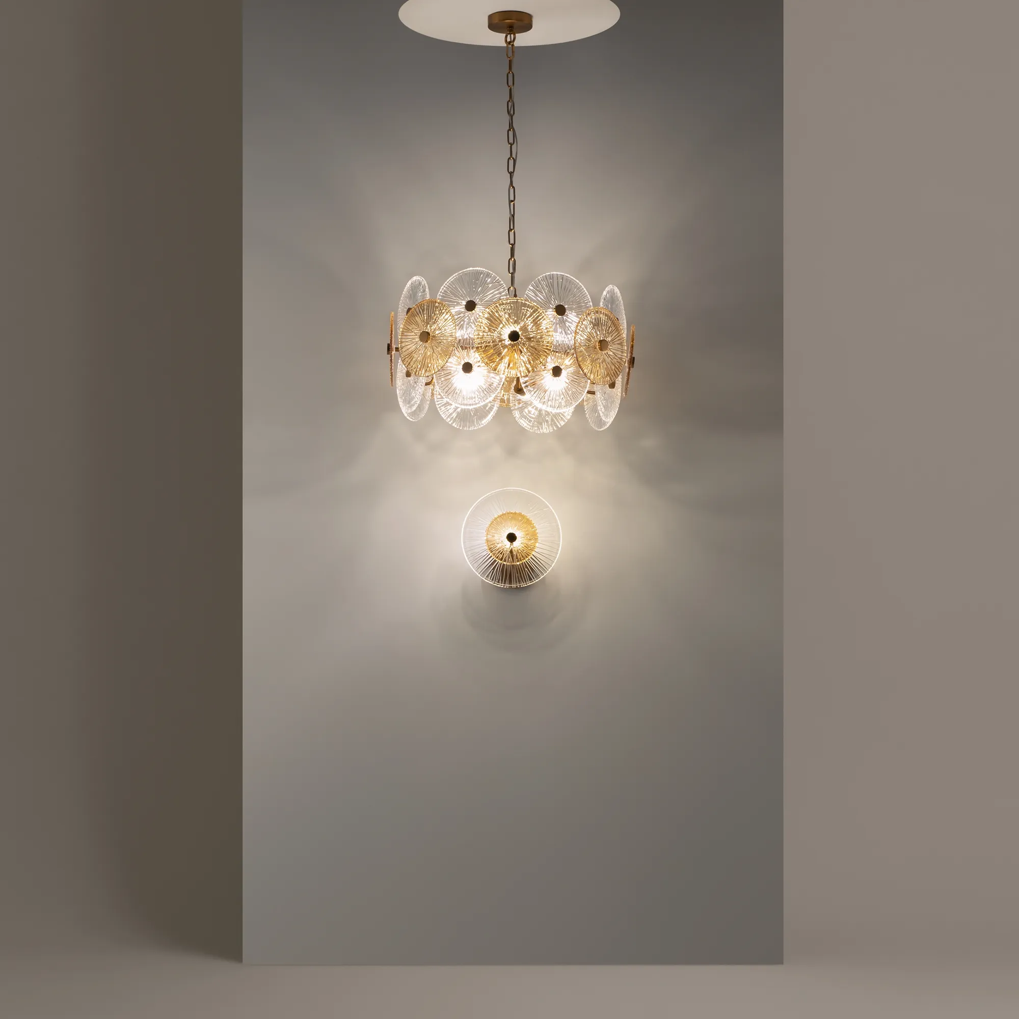 картинка Подвесной светильник Maytoni MOD007PL-08G