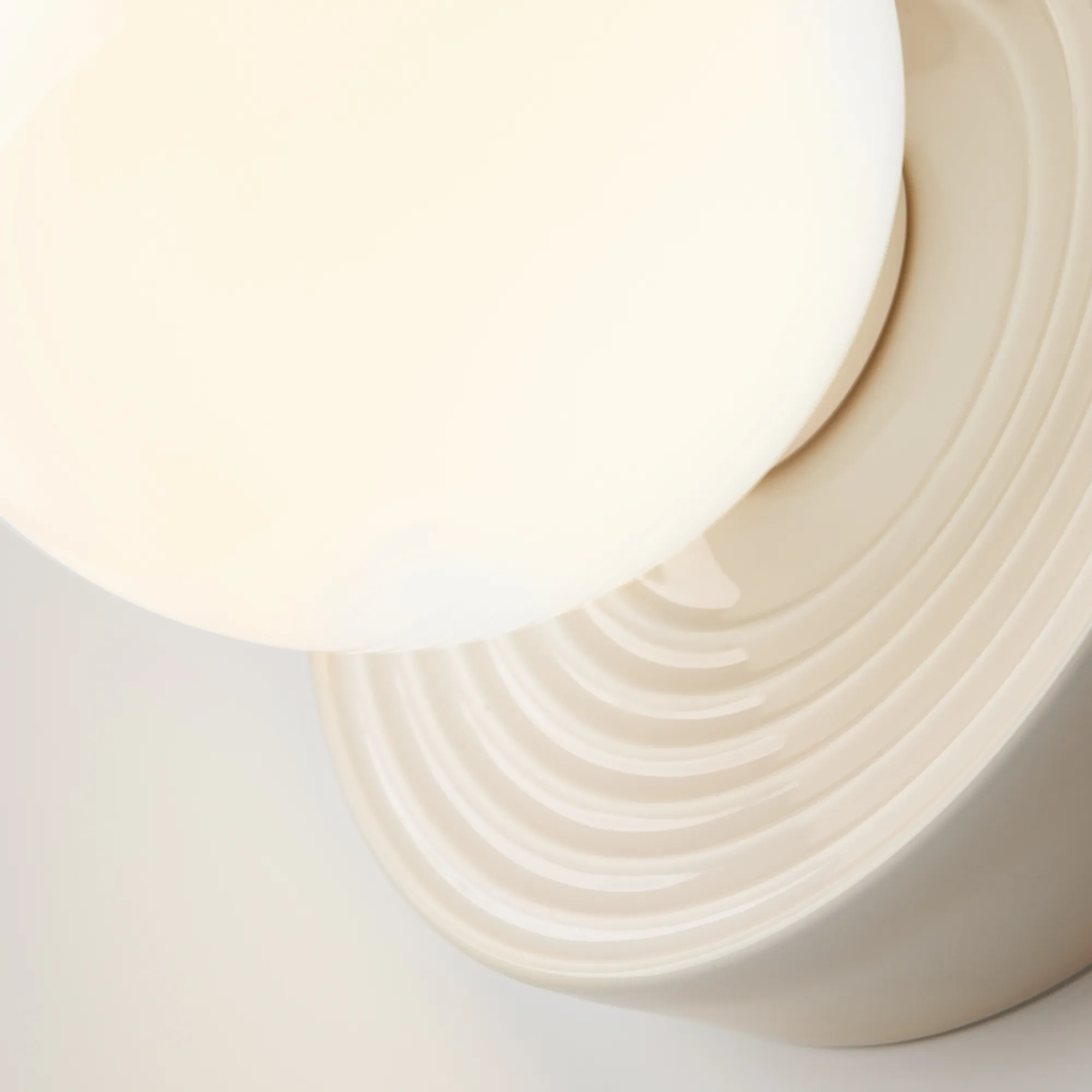 картинка Настенный светильник (бра) Maytoni MOD403WL-01BG