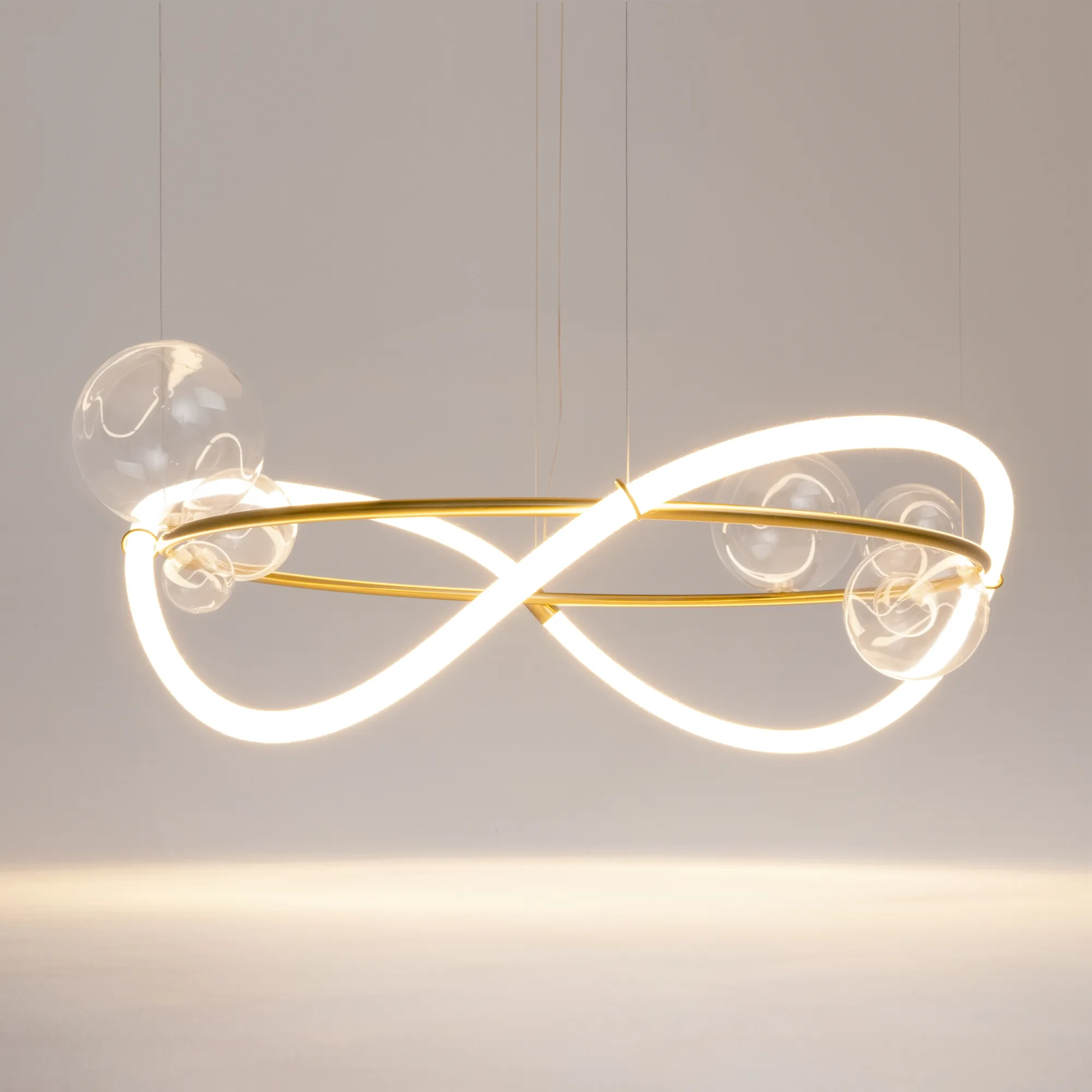 картинка Подвесной светильник Maytoni MOD289PL-L53BS3K