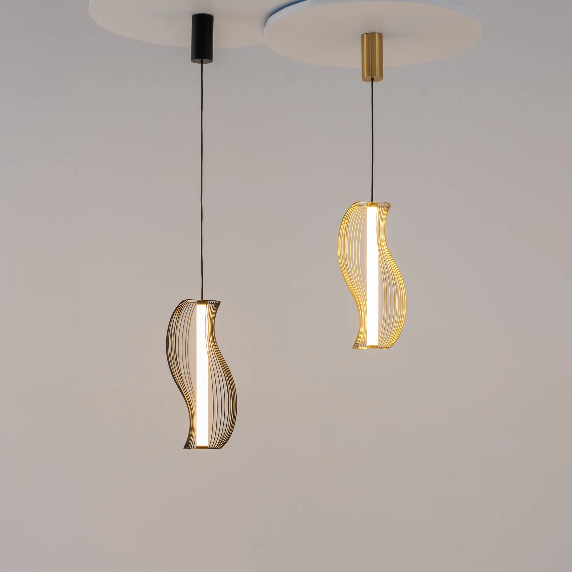 картинка Подвесной светильник Maytoni MOD263PL-L20BS3K