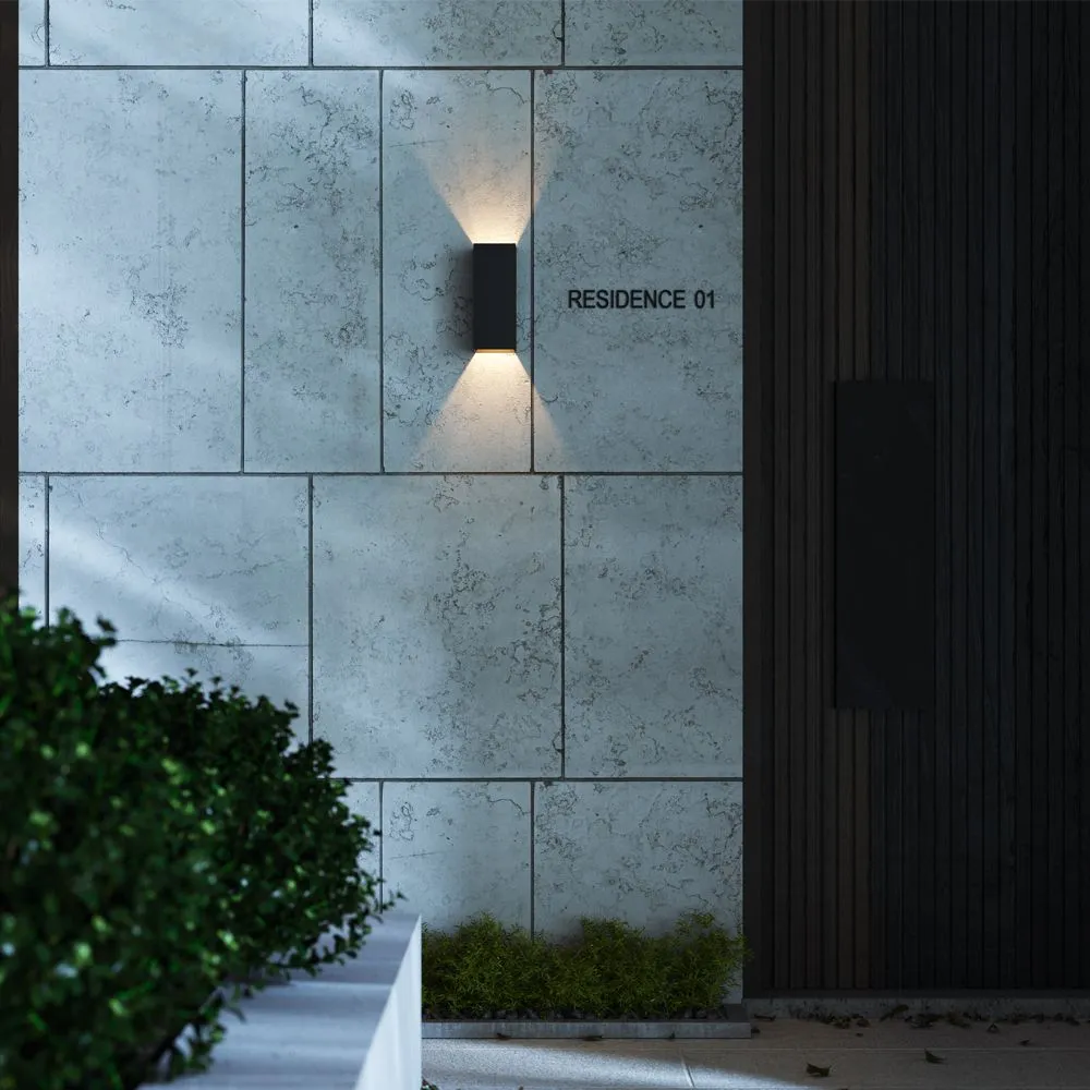 картинка Уличный настенный светильник Outdoor O525WL-L10B3K