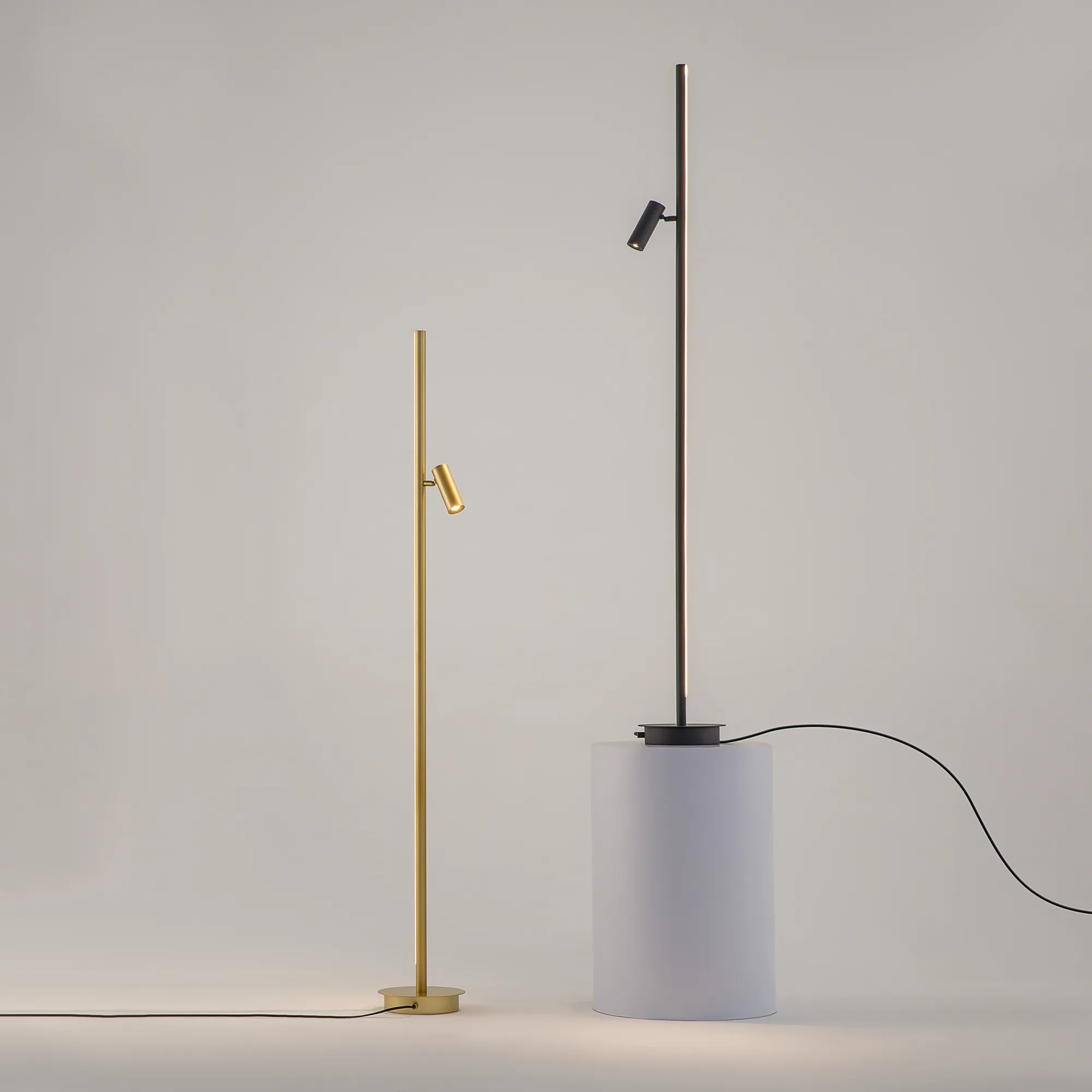 картинка Напольный светильник (торшер) Maytoni MOD395FL-L28BS3K