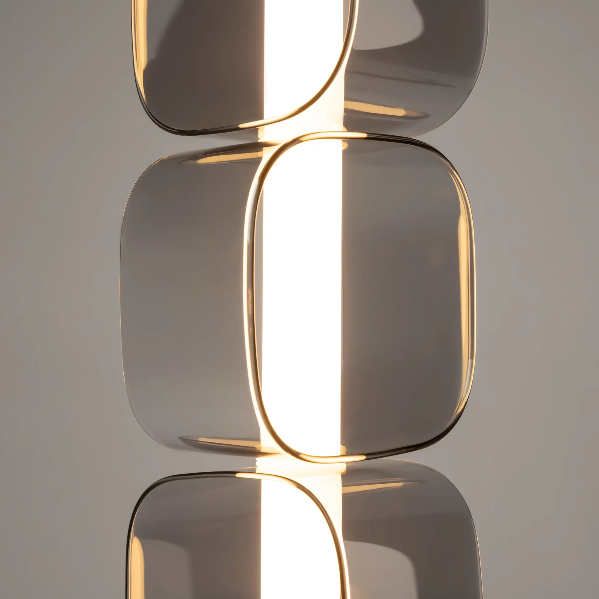 картинка Подвесной светильник Maytoni MOD381PL-L30CH3K