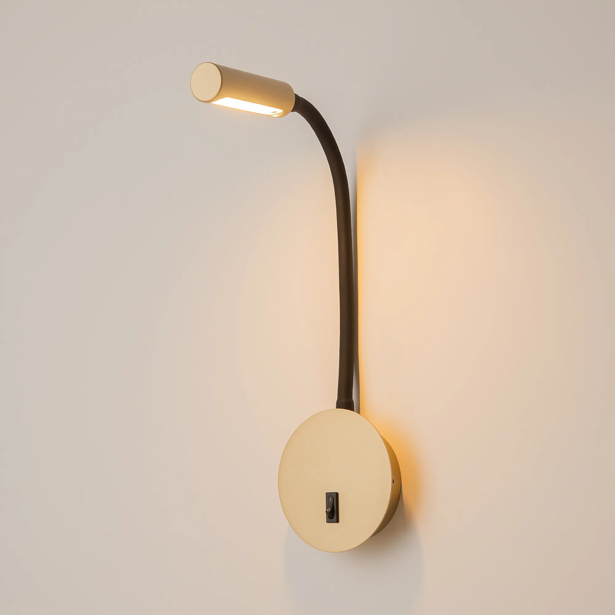 картинка Настенный светильник (бра) Technical C035WL-L3MG3K