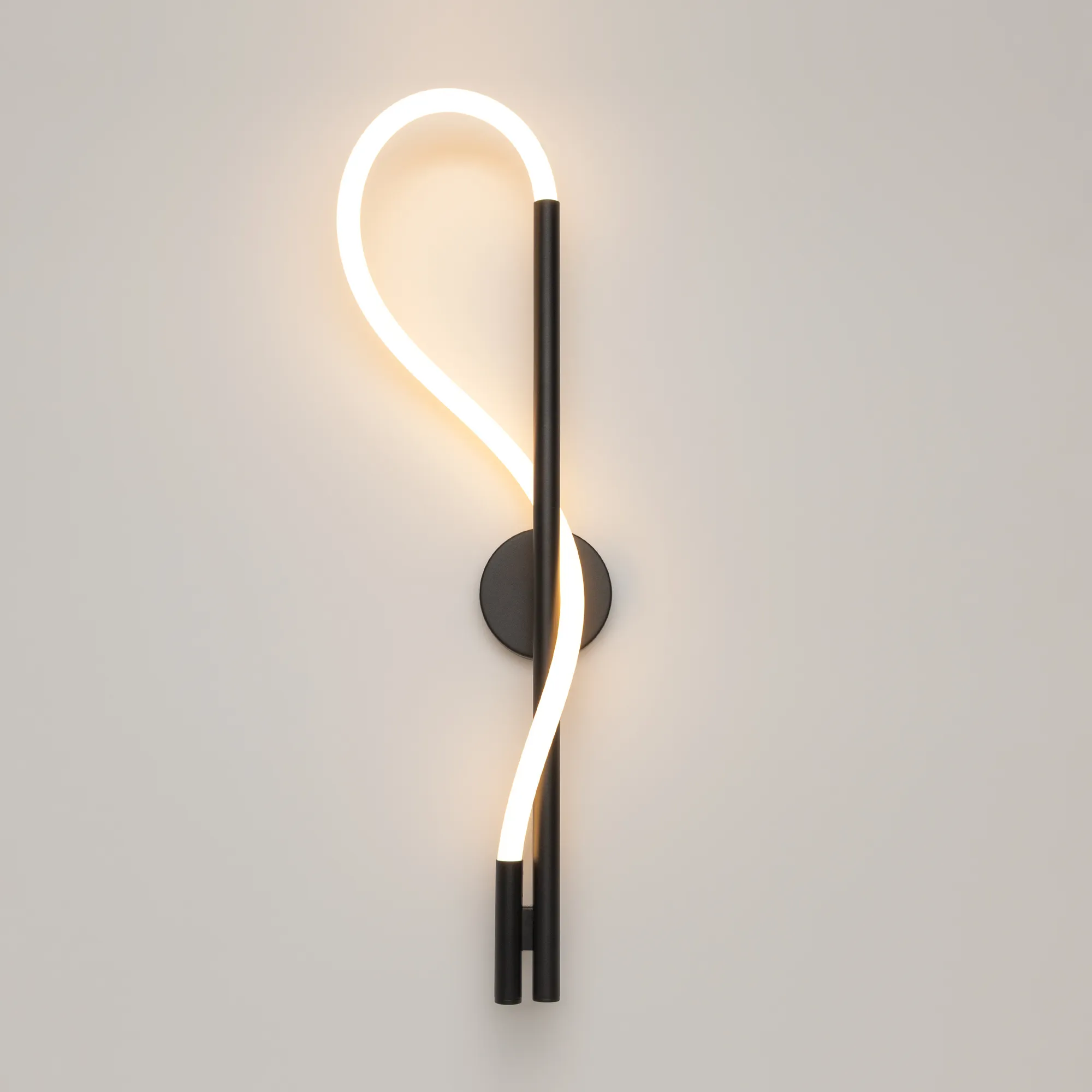 картинка Настенный светильник (бра) Maytoni MOD146WL-L12B3K