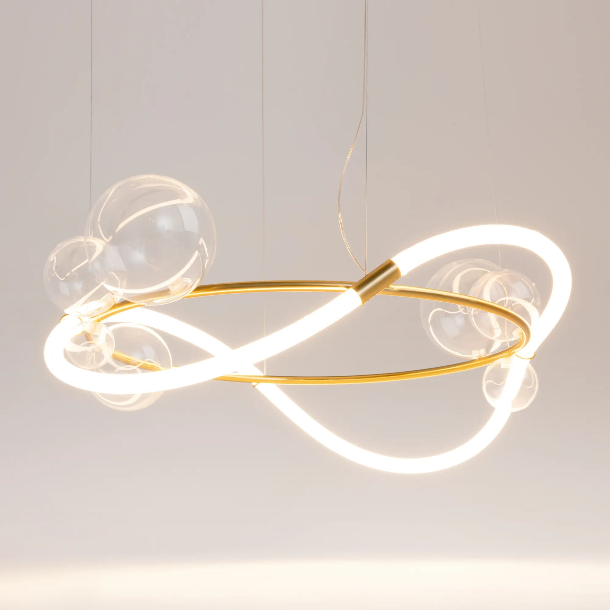 картинка Подвесной светильник Maytoni MOD289PL-L44BS3K