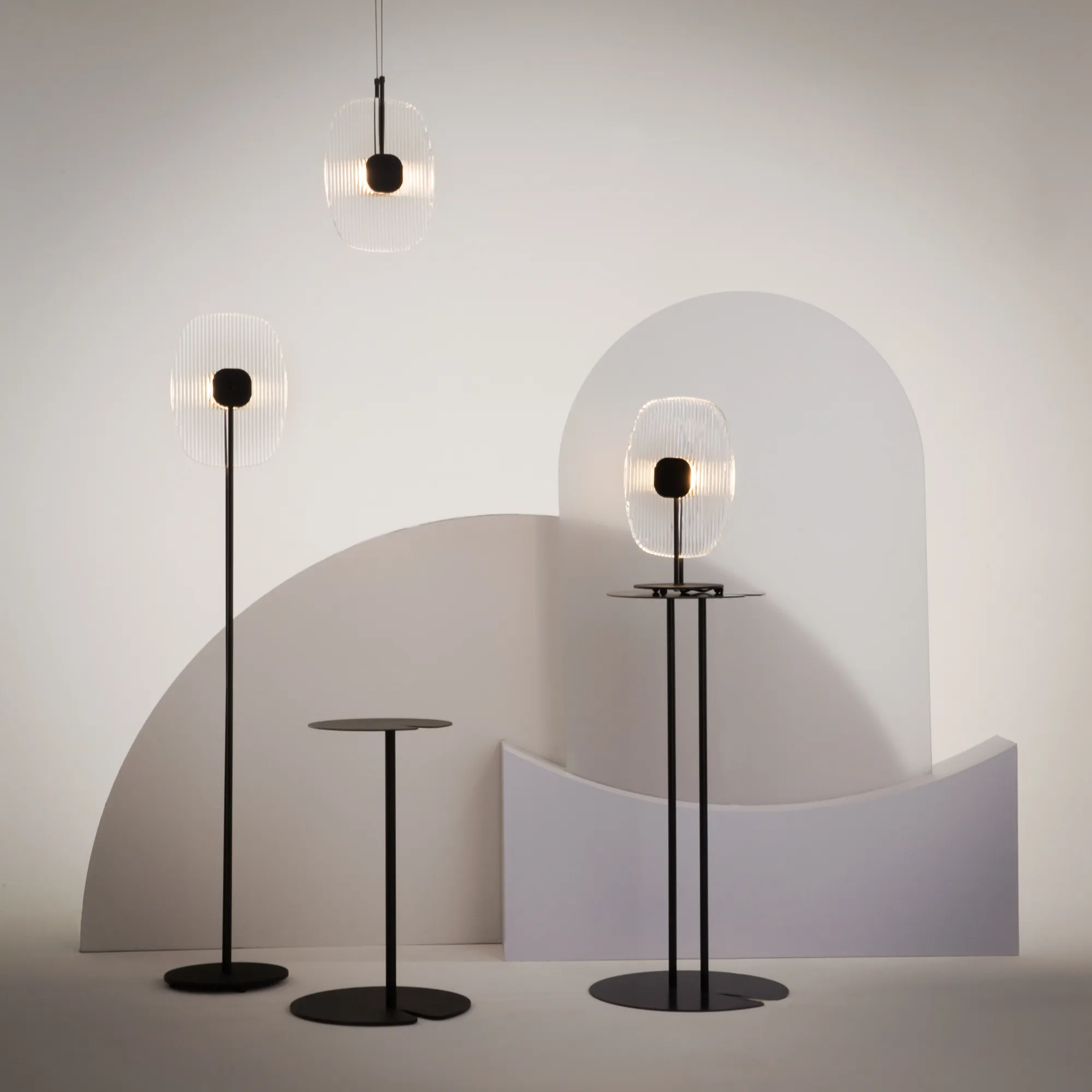 картинка Подвесной светильник Maytoni MOD152PL-L1BK