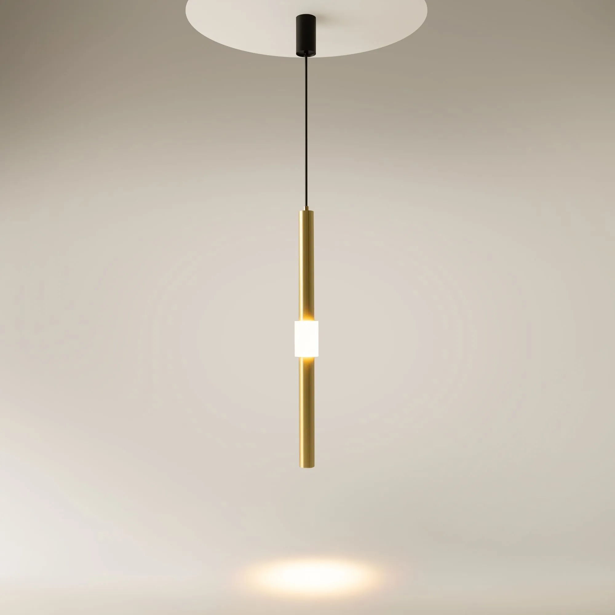 картинка Подвесной светильник Maytoni P105PL-12W3K-BS