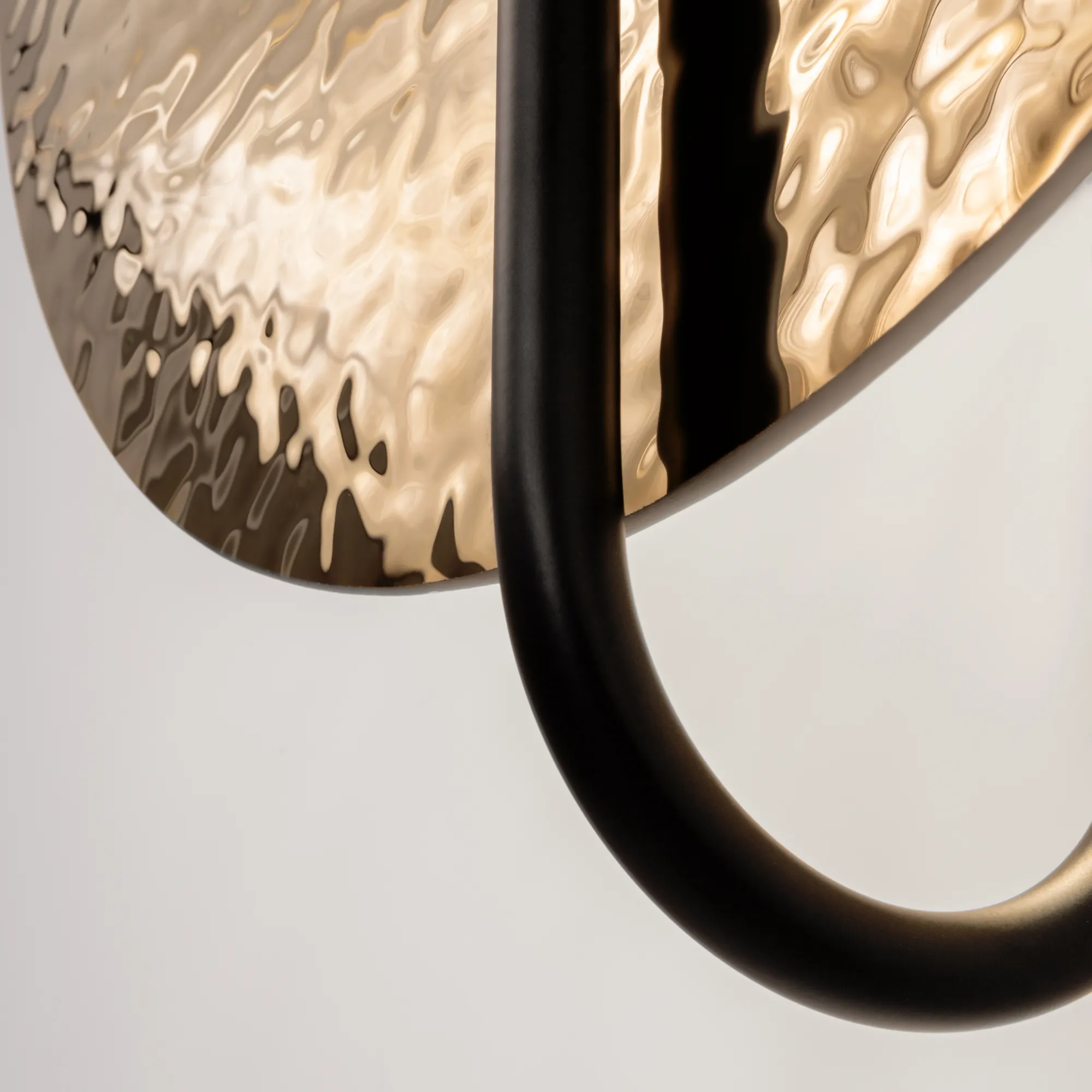 картинка Настенный светильник (бра) Maytoni MOD305WL-03B