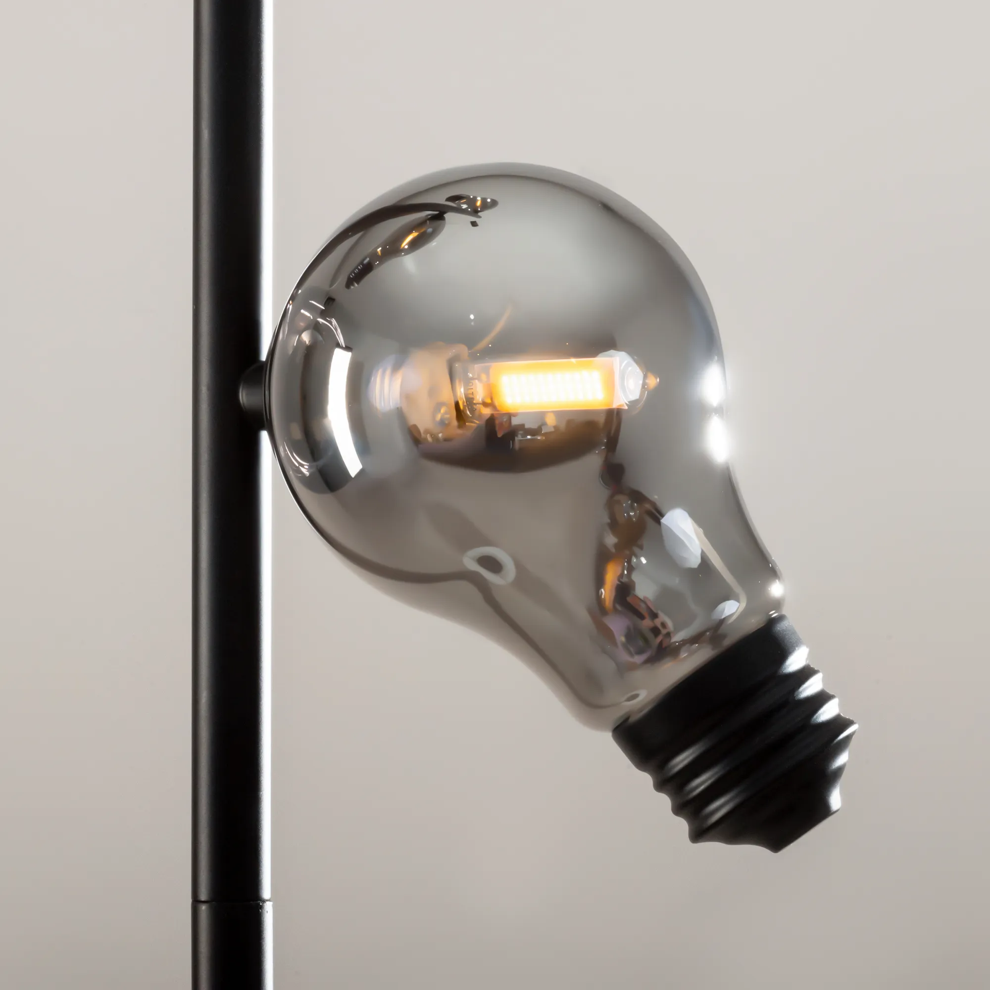 картинка Напольный светильник (торшер) Freya FR5372FL-03B