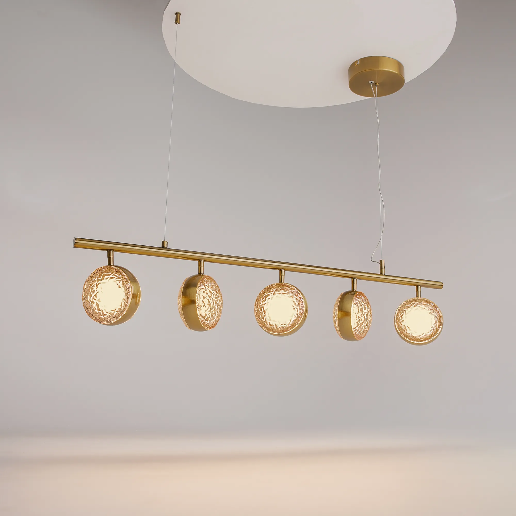 картинка Подвесной светильник Maytoni MOD299PL-L48BS3K