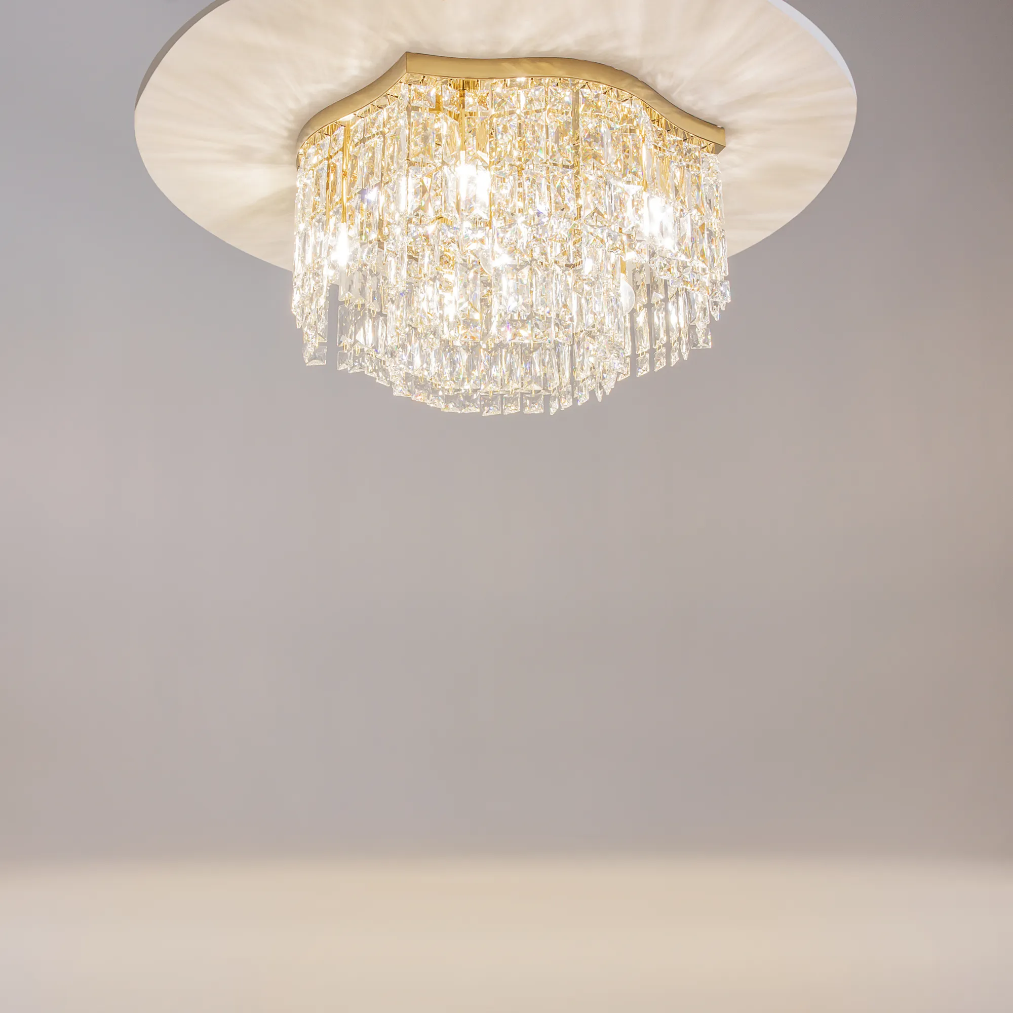 картинка Потолочный светильник Maytoni DIA005CL-06G