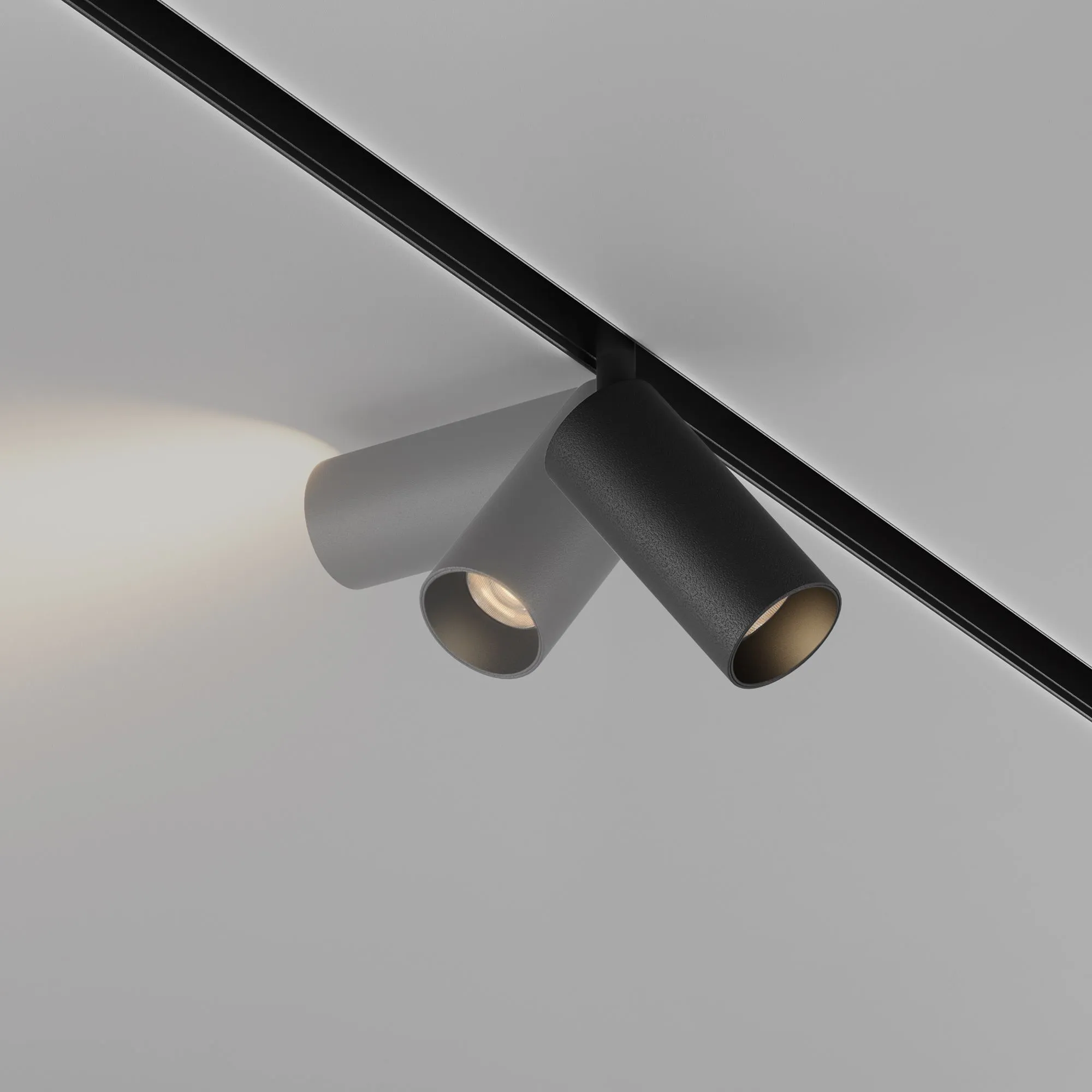 картинка Трековый светильник Technical TR032-2-5W2.7K-M-B