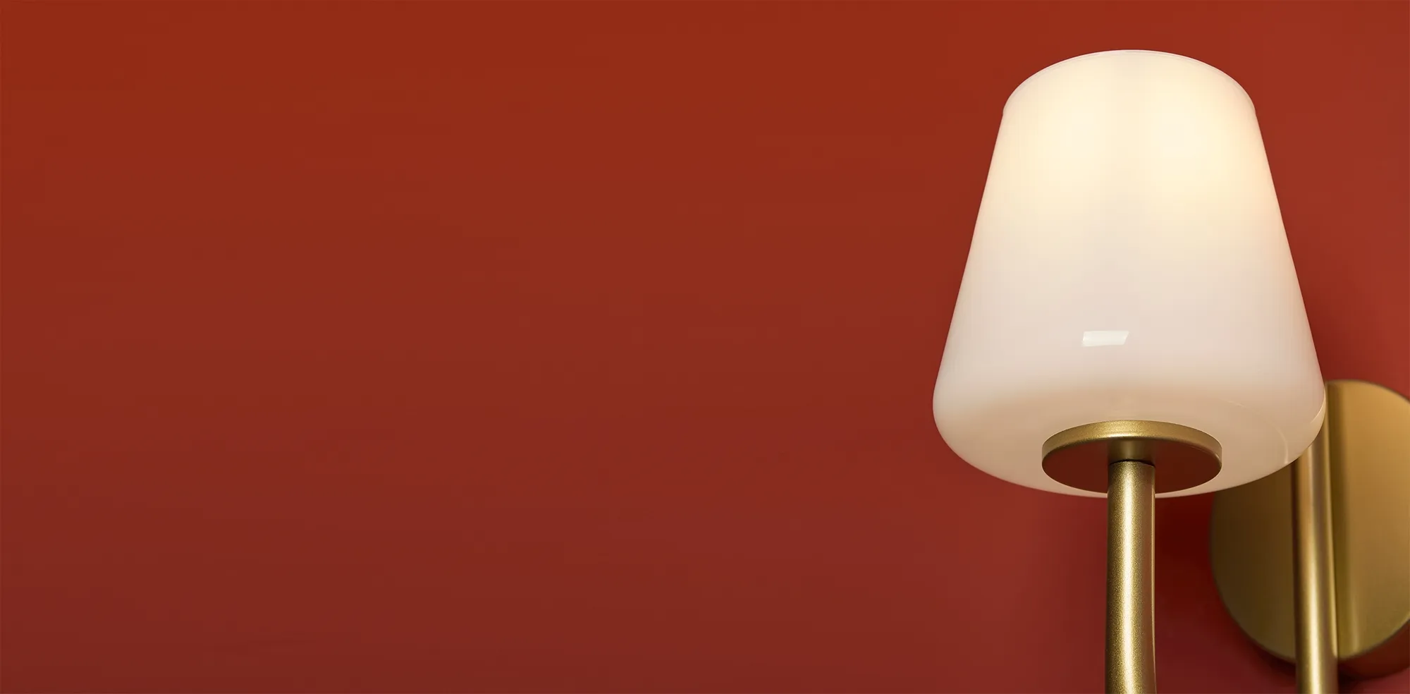 картинка Настенный светильник (бра) Freya FR2039WL-01G