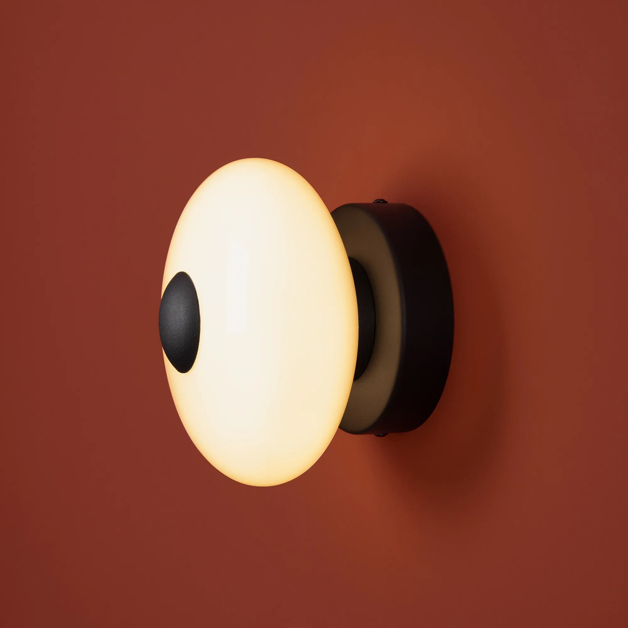 картинка Настенный светильник (бра) Freya FR5553WL-L6B