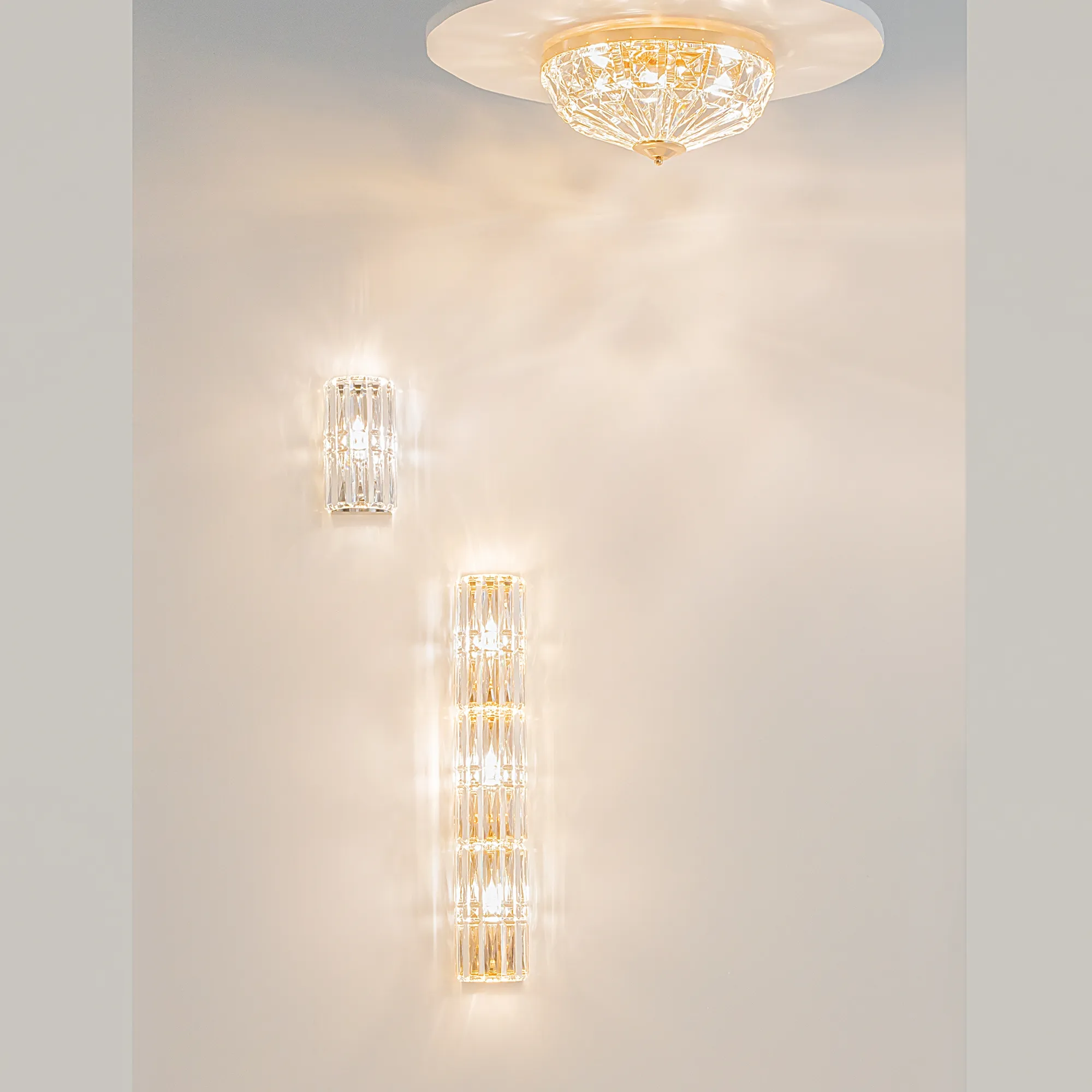 картинка Настенный светильник (бра) Maytoni MOD094WL-01CH