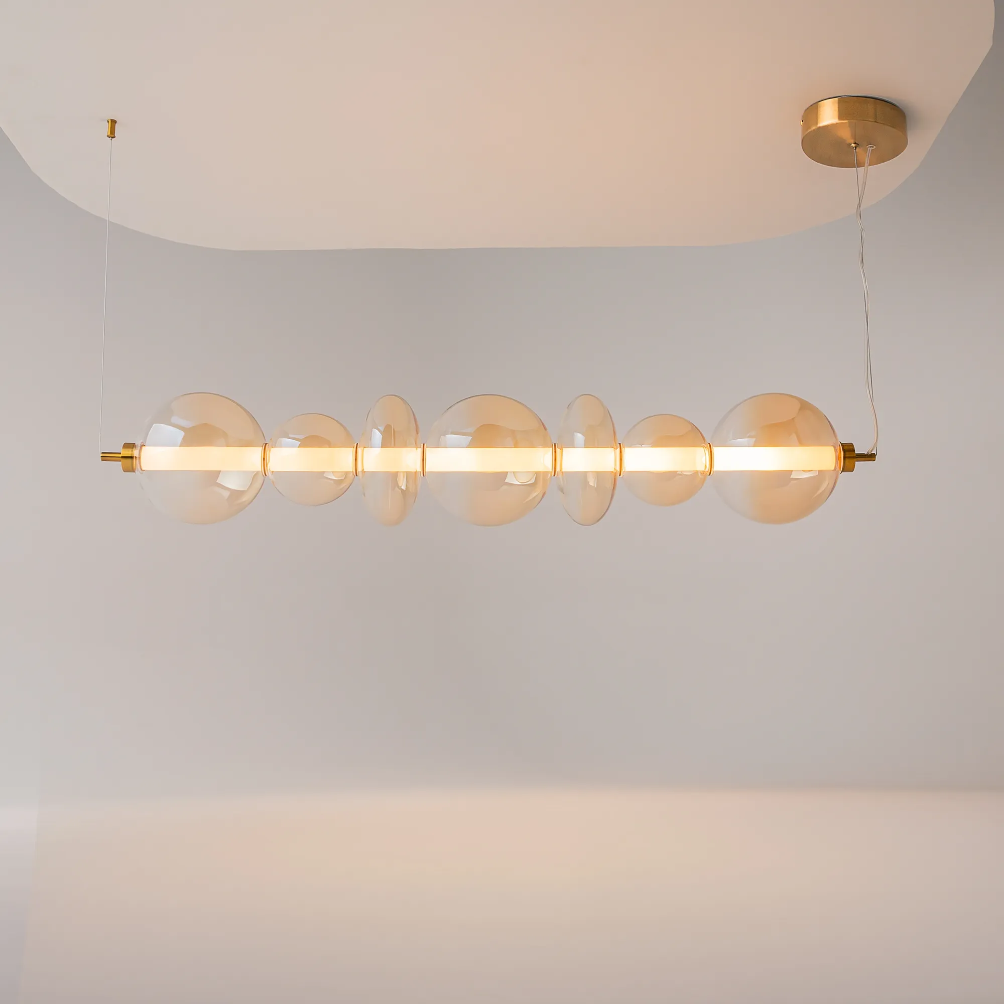 картинка Подвесной светильник Maytoni MOD307PL-L40BS3K