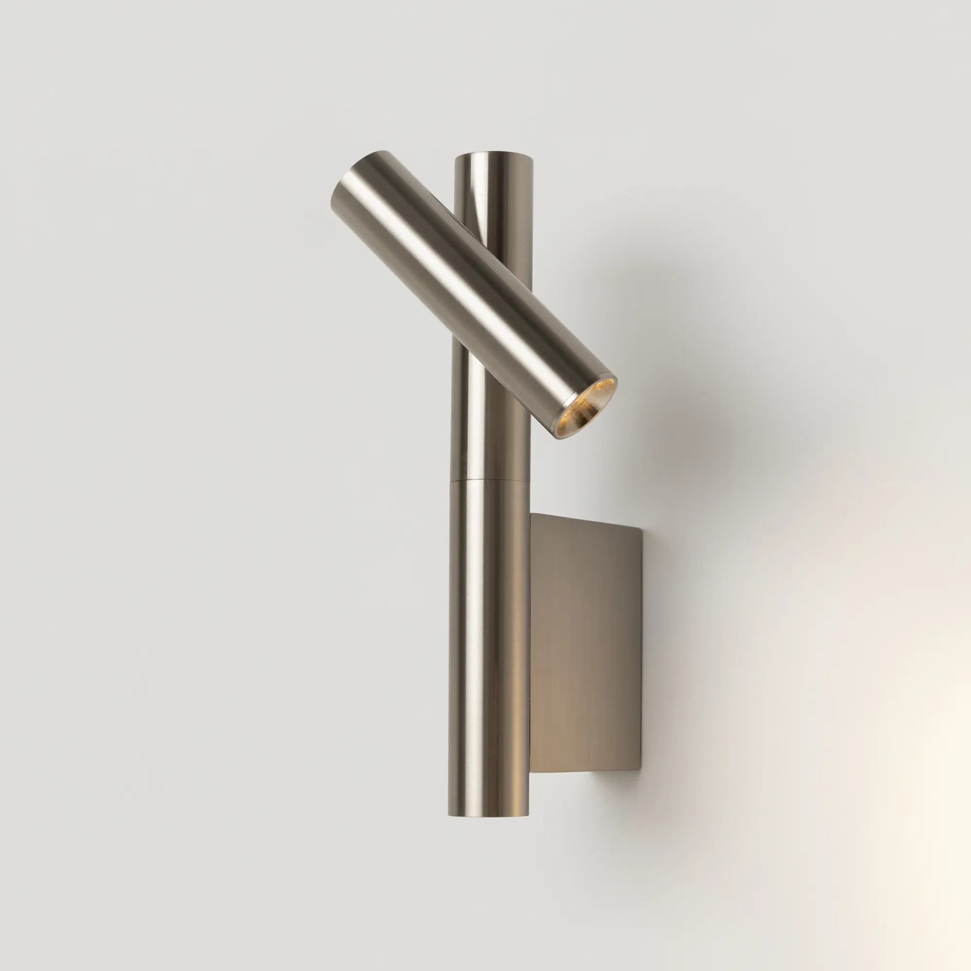 картинка Настенный светильник (бра) Maytoni MOD433WL-L3N3K