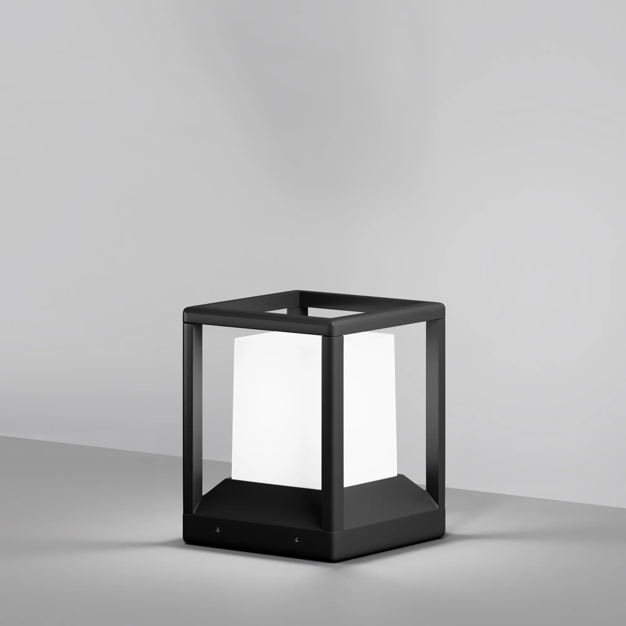 картинка Ландшафтный светильник Outdoor O455FL-01GF1