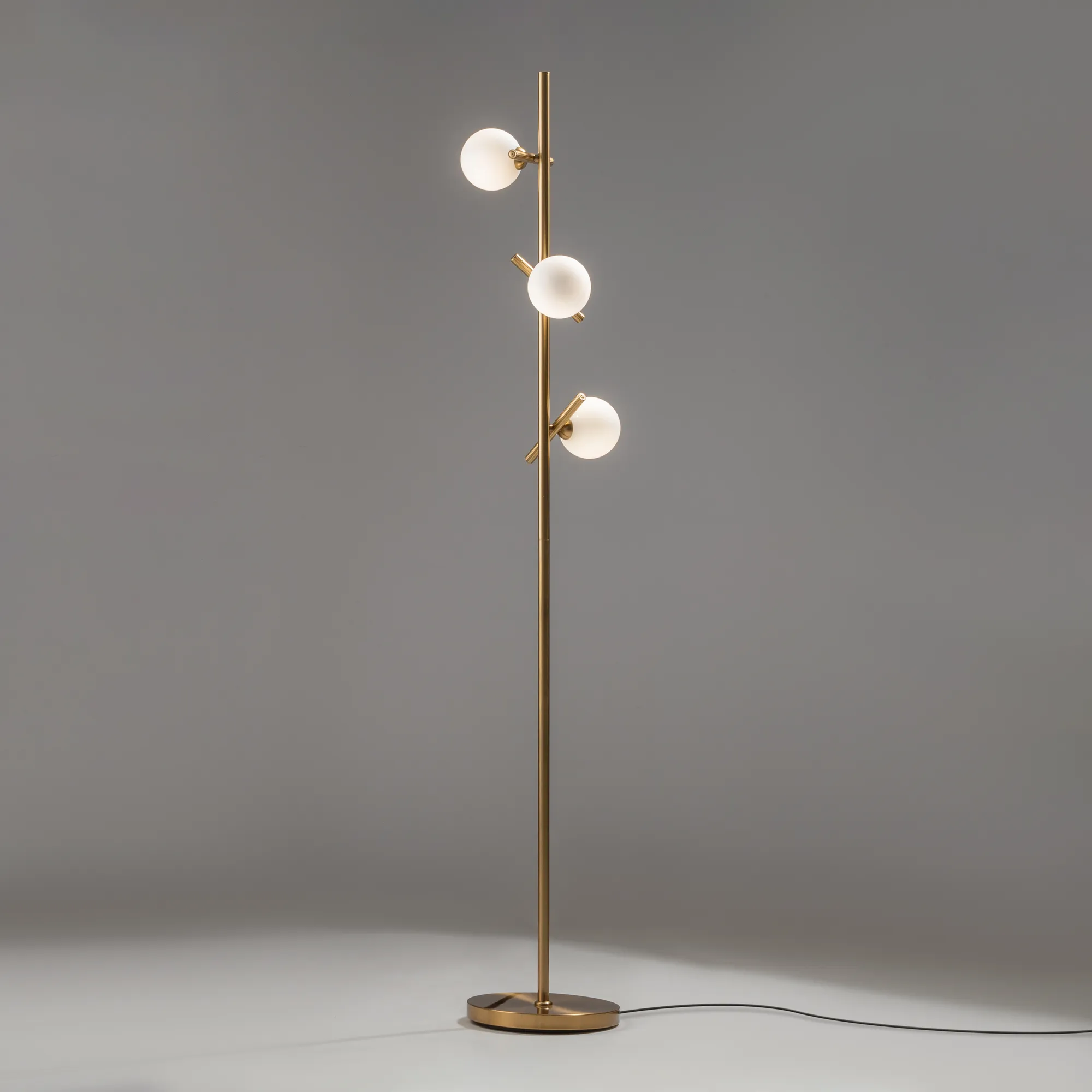 картинка Напольный светильник (торшер) Freya FR5259FL-03BS