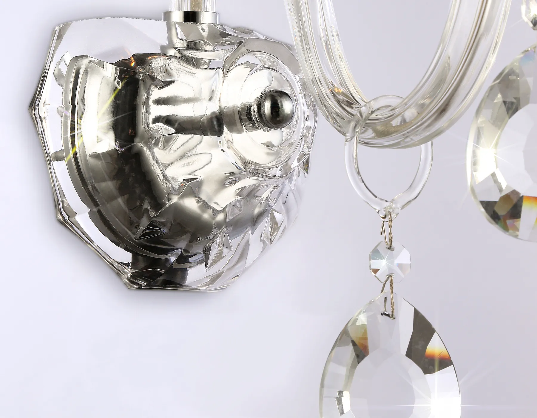 картинка Настенный классический светильник с хрусталем TR4911