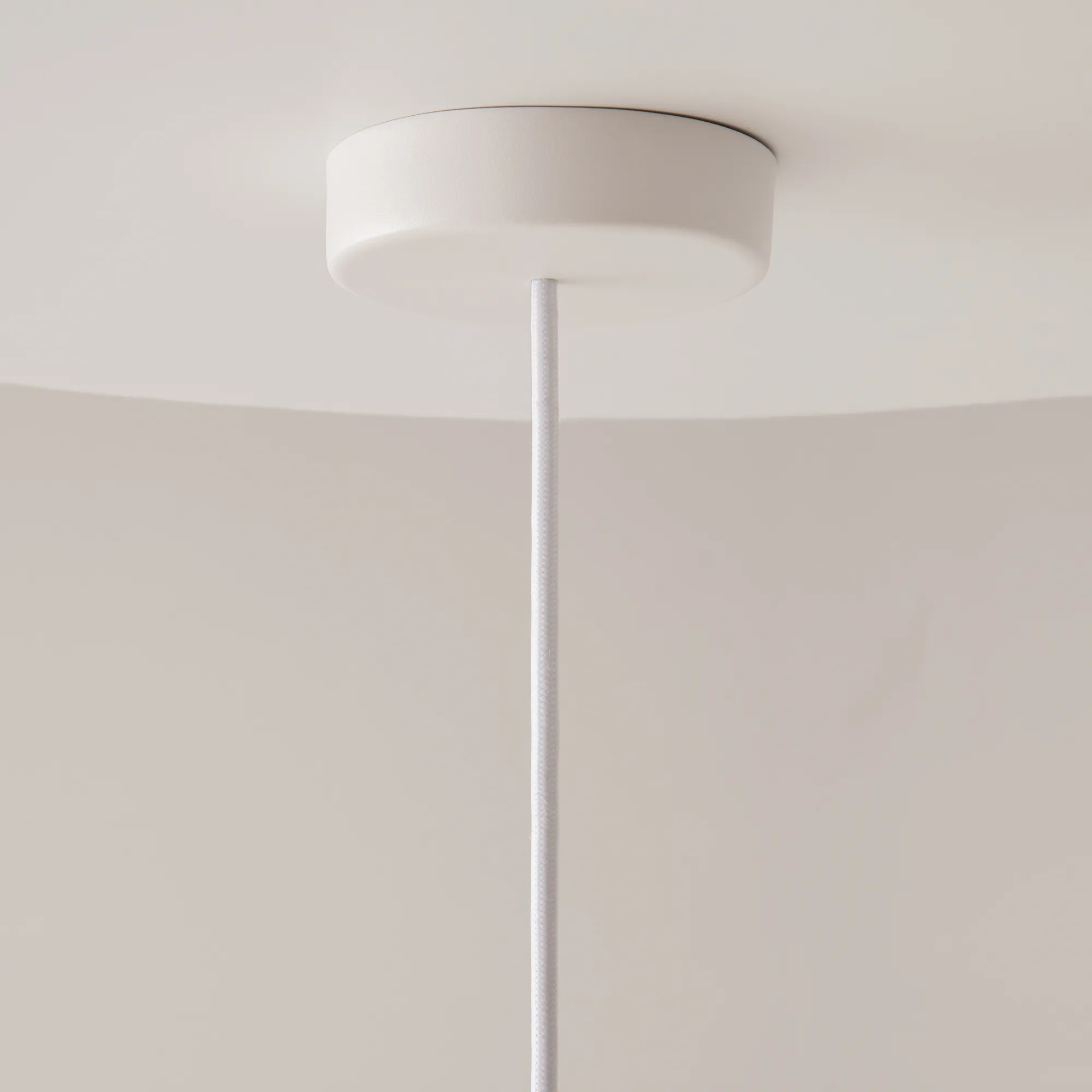 картинка Подвесной светильник Maytoni MOD405PL-01W2