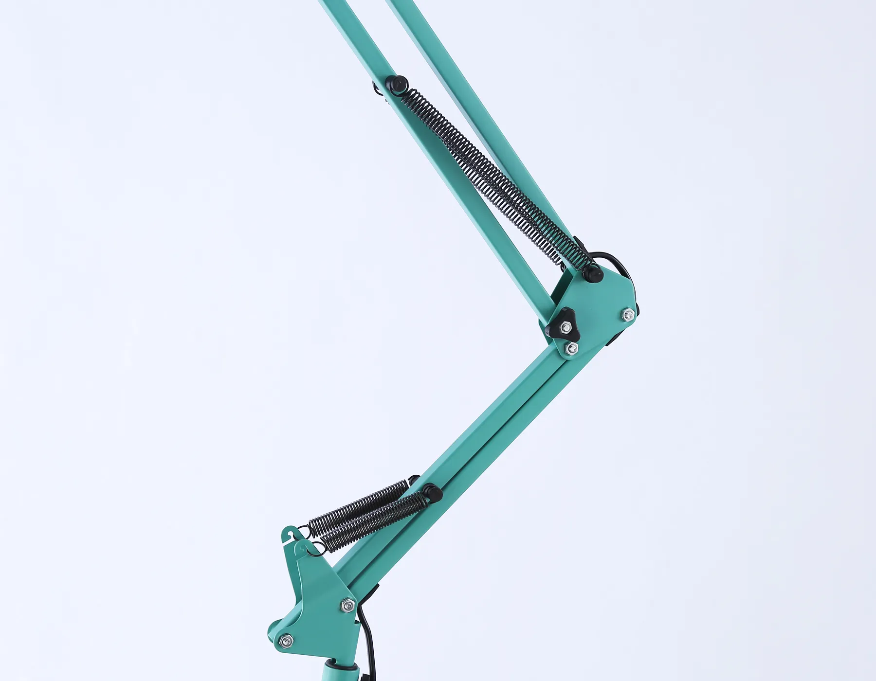 картинка Светильник напольный с выключателем на проводе