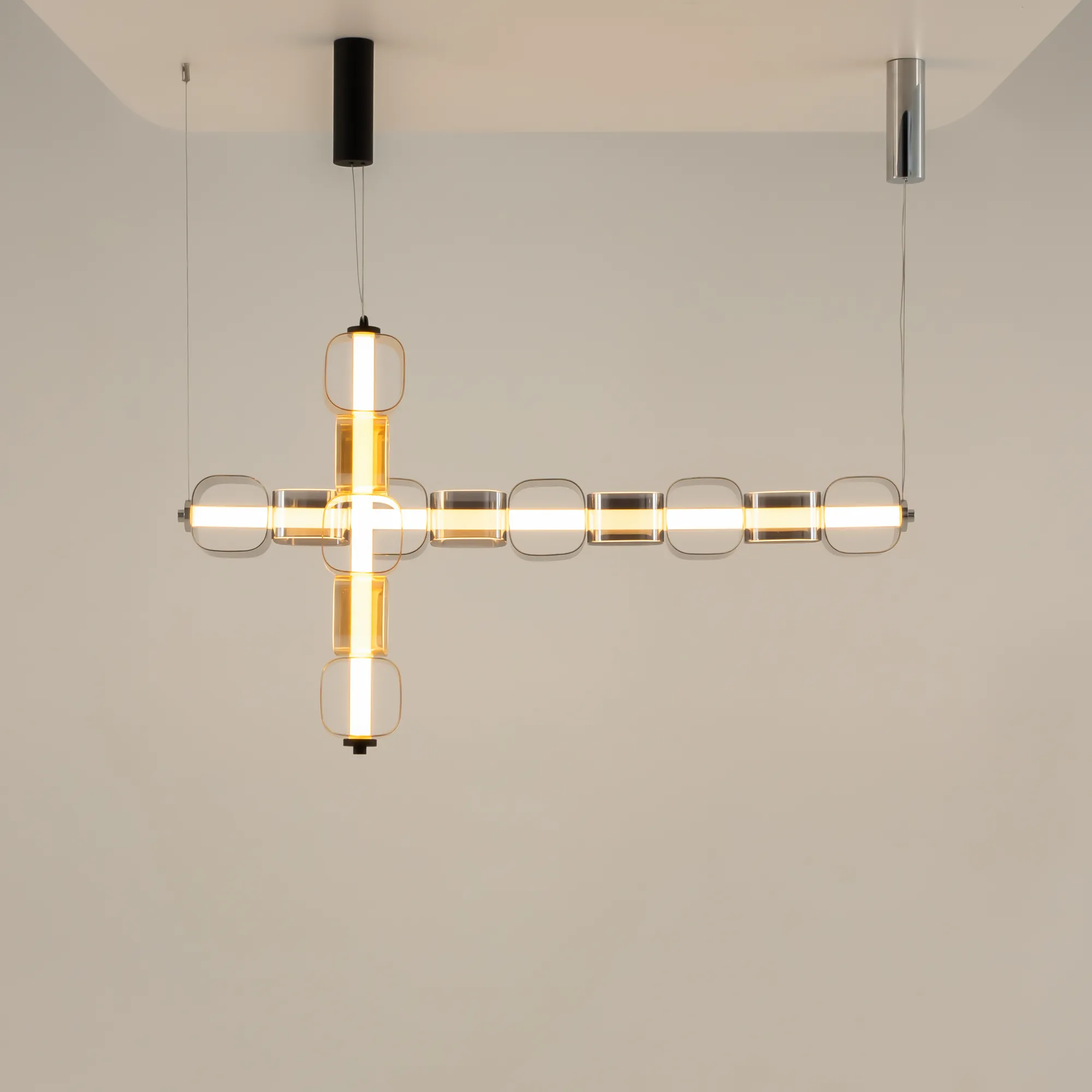 картинка Подвесной светильник Maytoni MOD381PL-L45CH3K