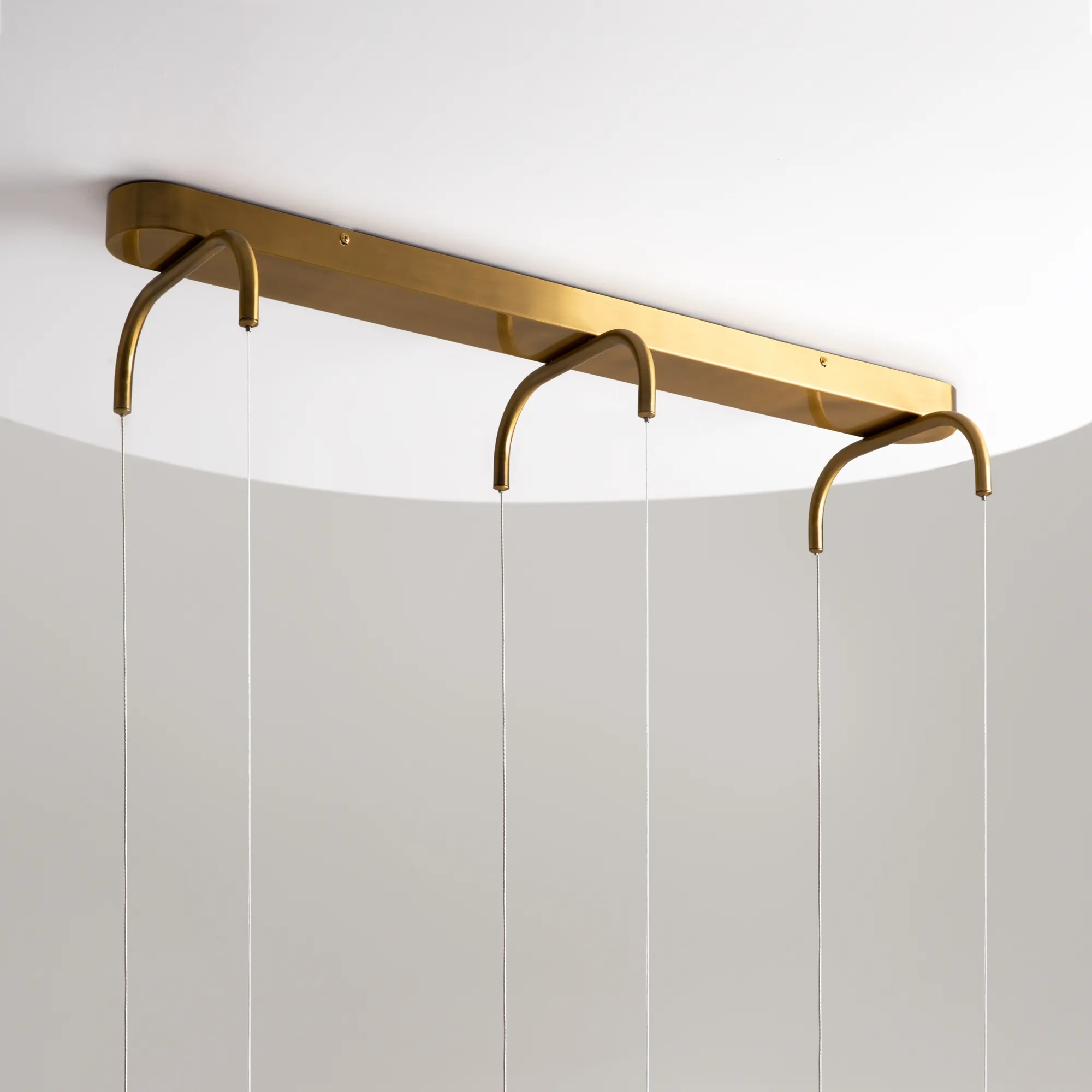 картинка Подвесной светильник Maytoni MOD170PL-L24BS3K