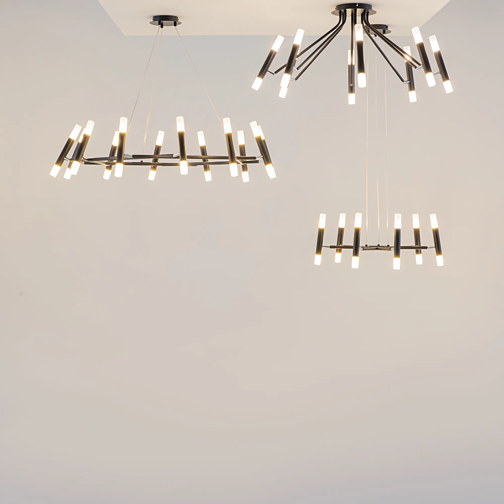 картинка Подвесной светильник Maytoni MOD031PL-12B