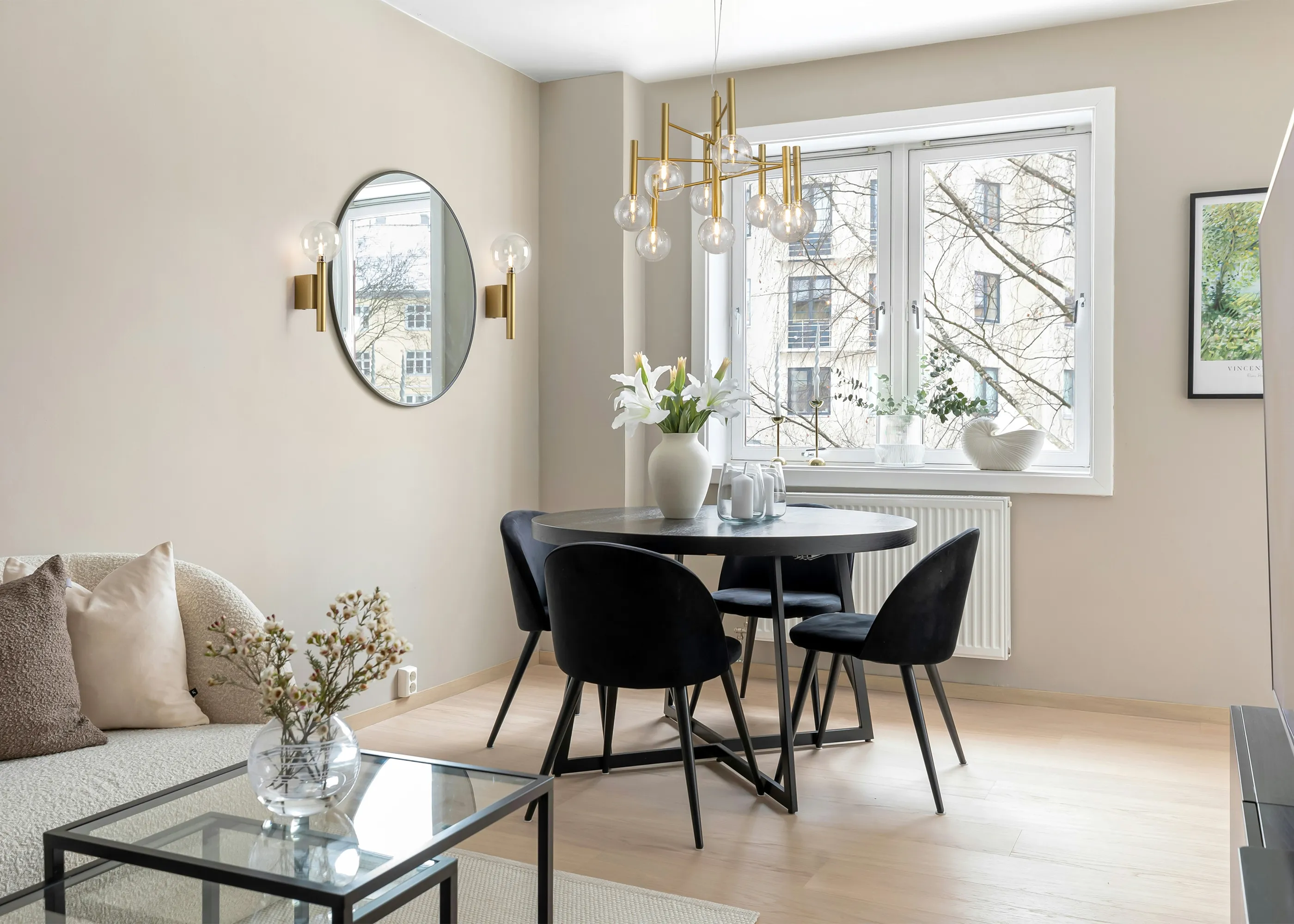 картинка Настенный светильник (бра) Freya FR5584WL-L10G