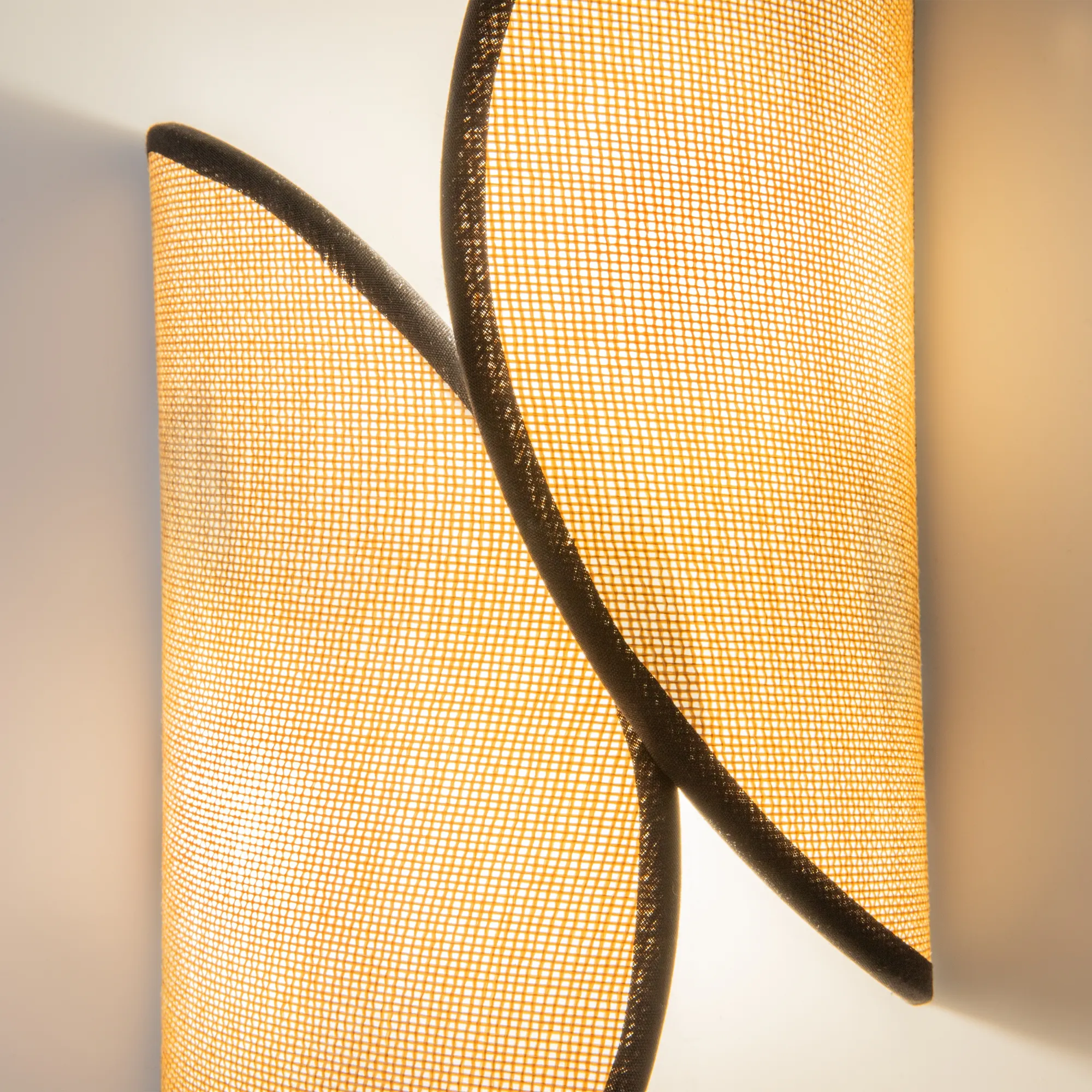 картинка Настенный светильник (бра) Maytoni MOD225WL-02B2