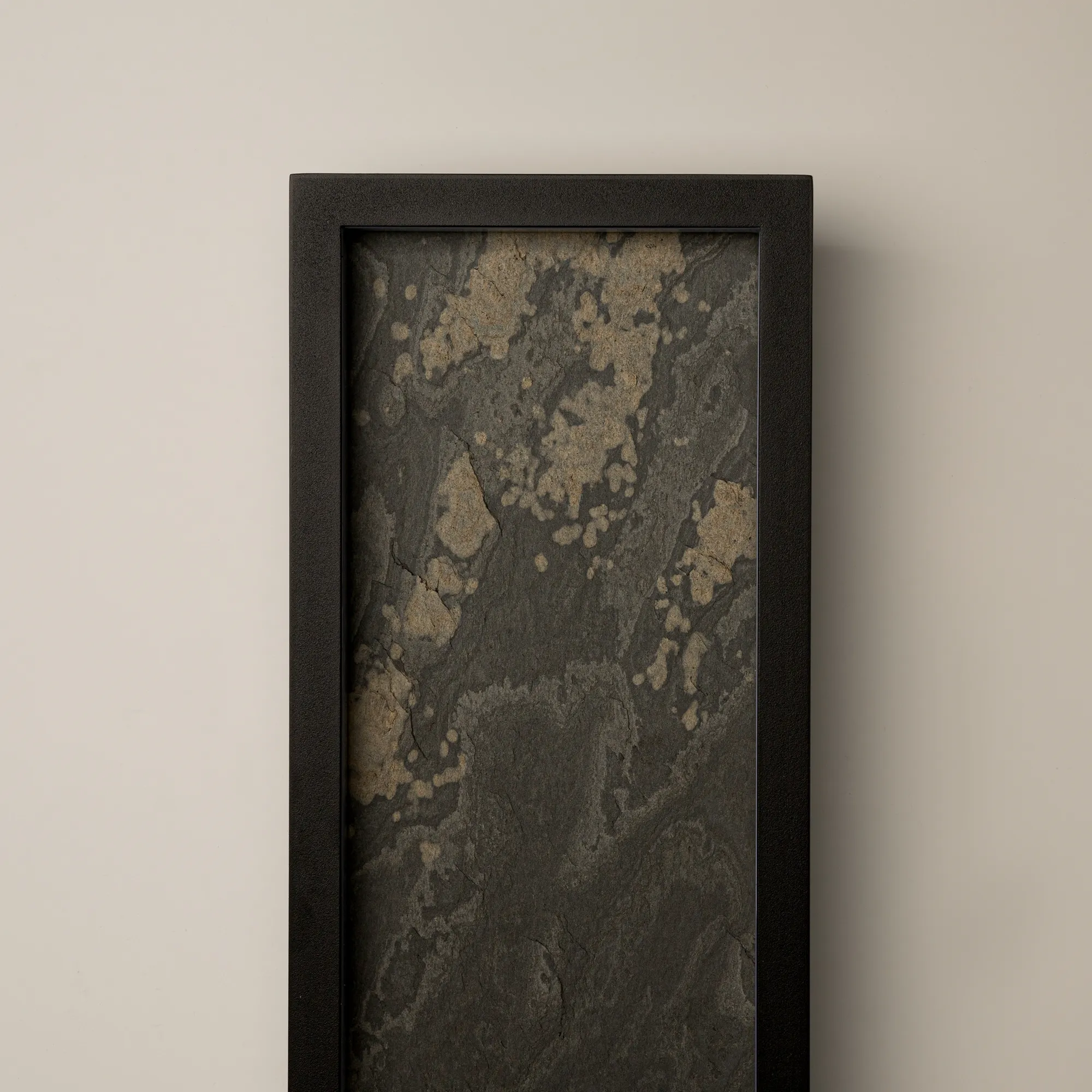 картинка Настенный светильник (бра) Maytoni MOD311WL-L55B3K