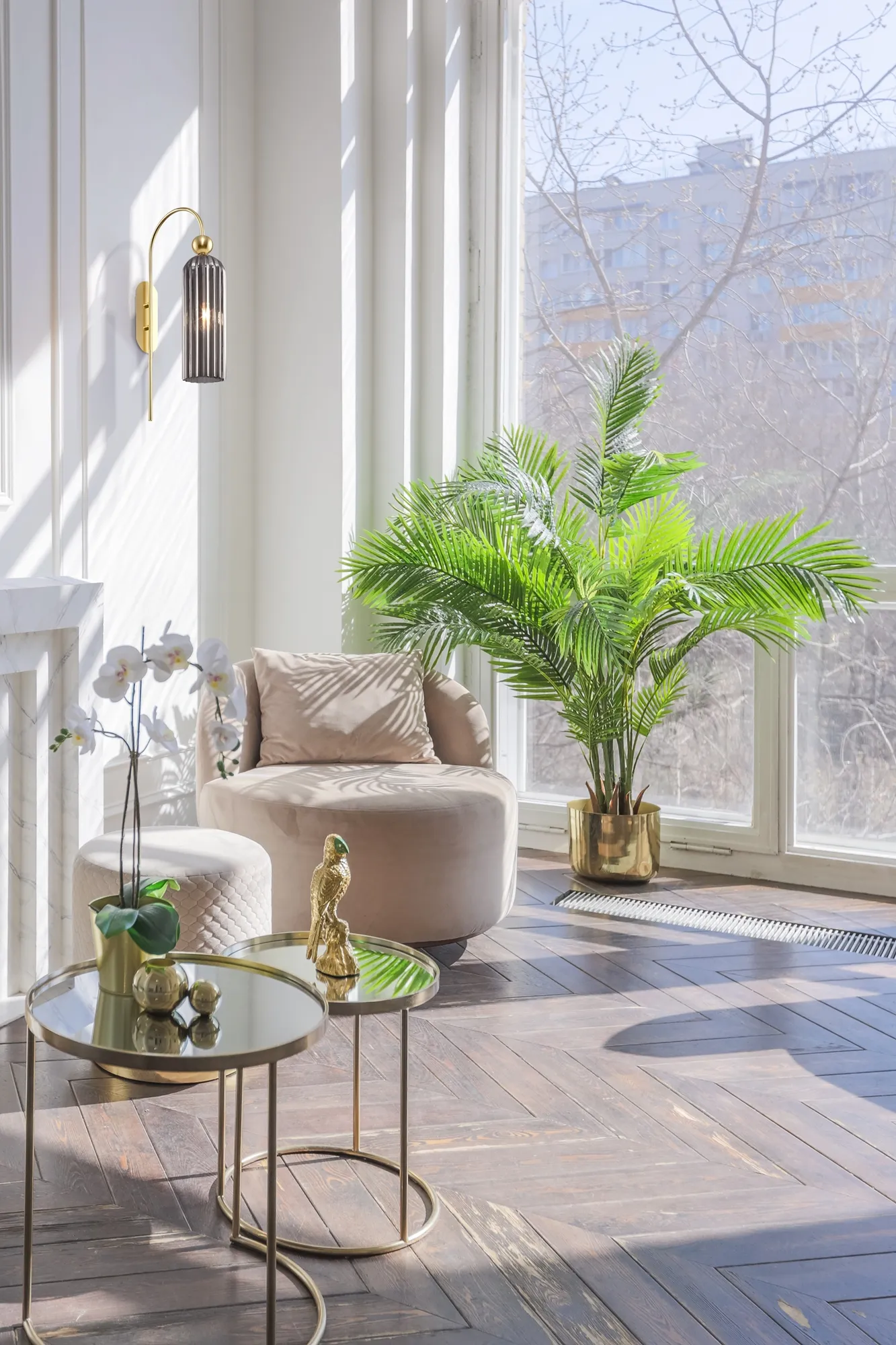 картинка Настенный светильник (бра) Maytoni MOD302WL-01GR