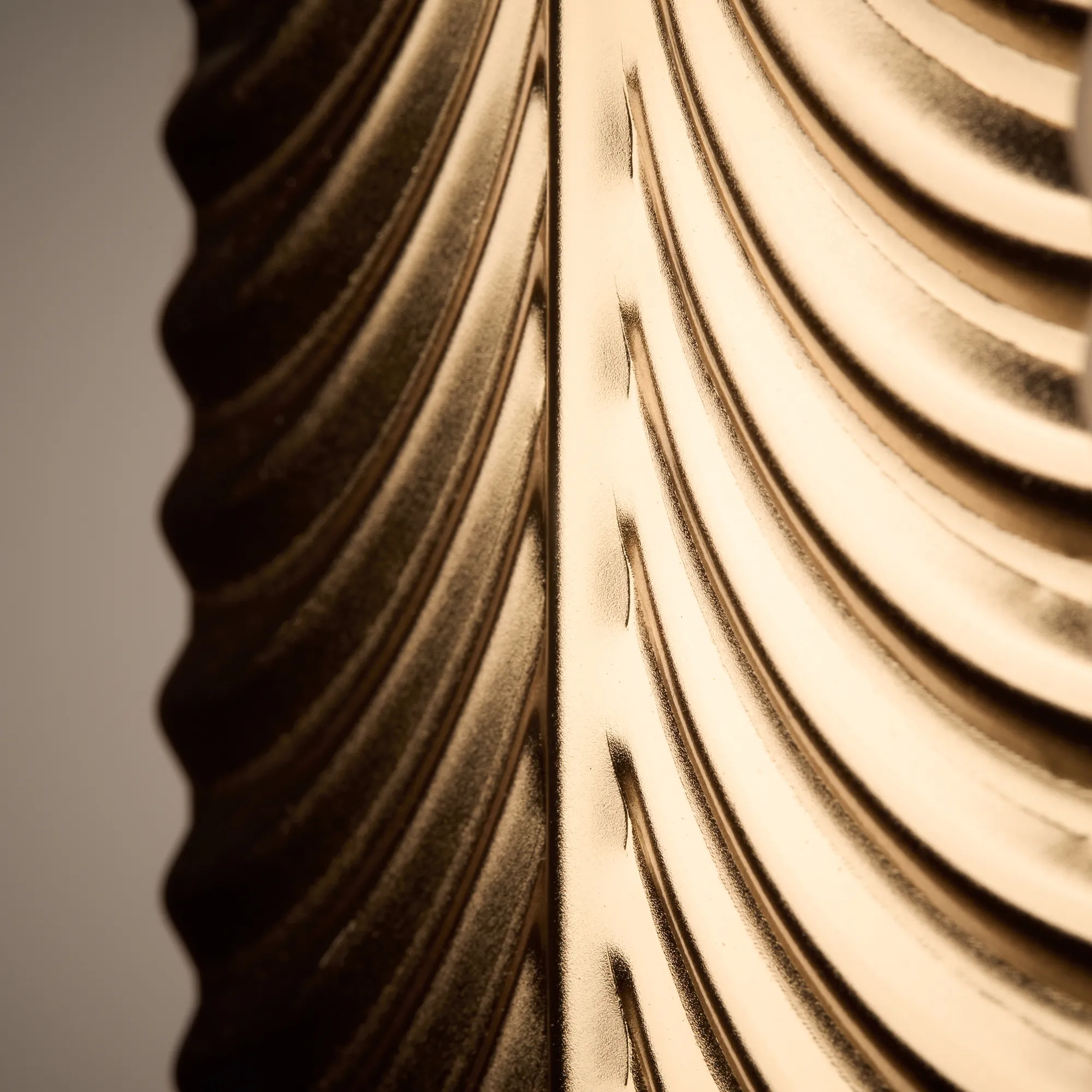 картинка Настенный светильник (бра) Freya FR5143WL-01G