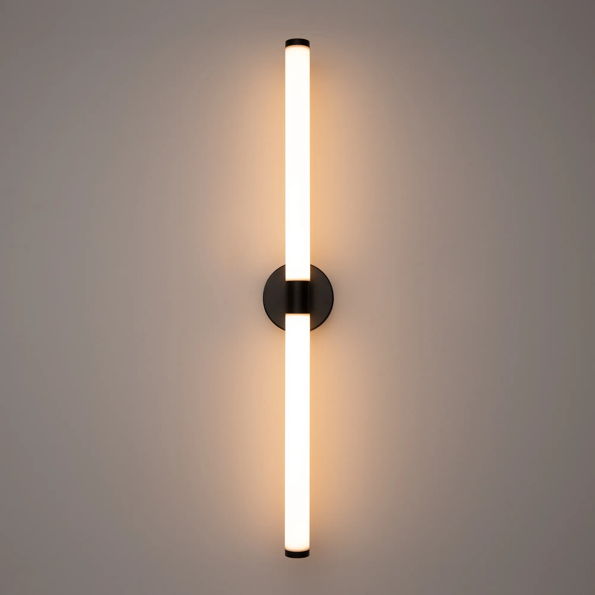 картинка Настенный светильник (бра) Maytoni MOD106WL-L16B3K