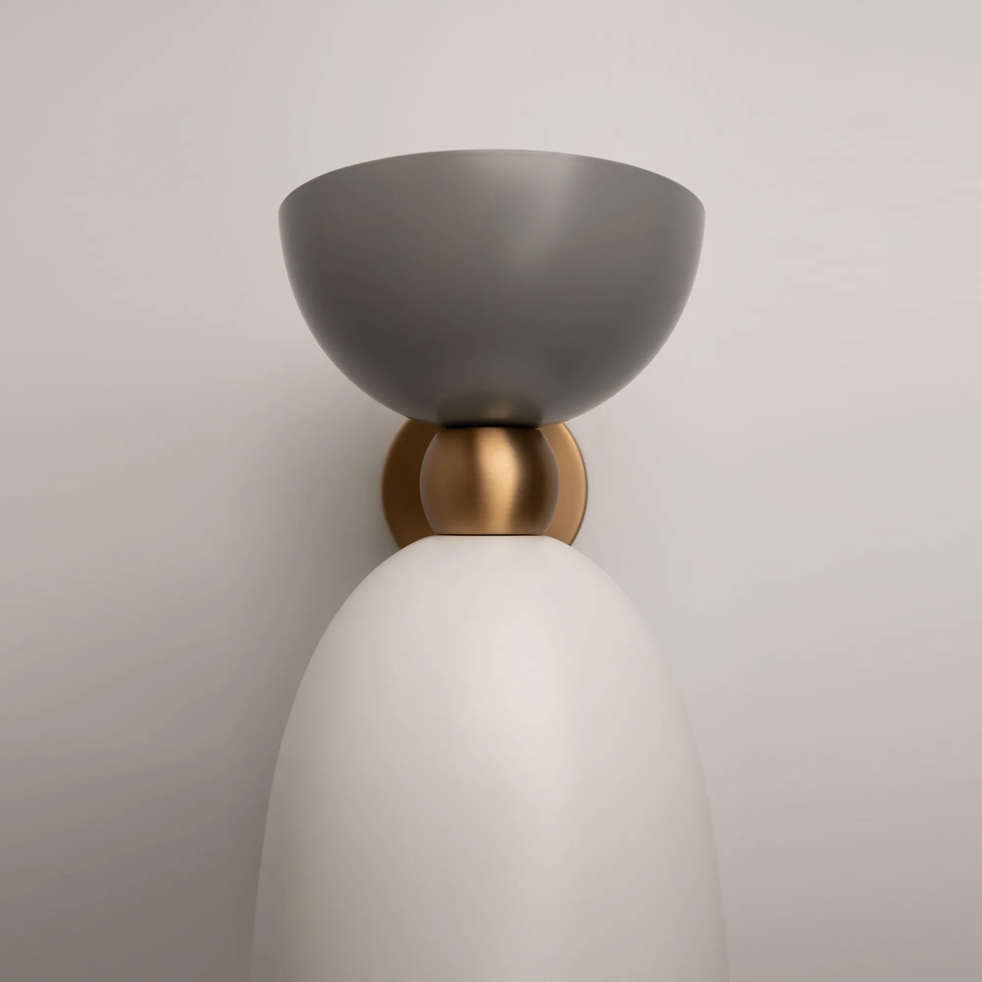 картинка Настенный светильник (бра) Maytoni MOD113WL-01W