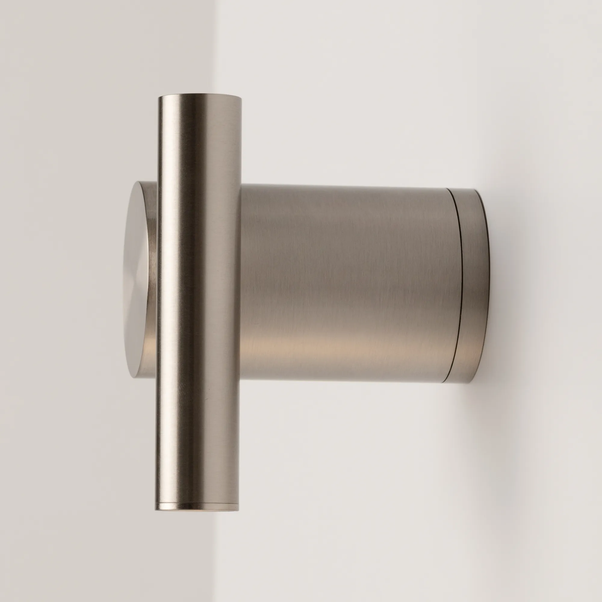 картинка Настенный светильник (бра) Maytoni MOD433WL-L3N3K1