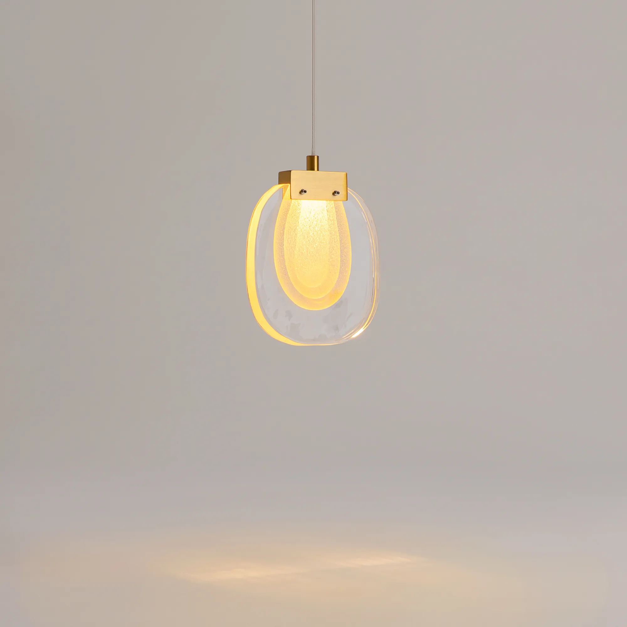 картинка Подвесной светильник Maytoni MOD367PL-L3BSK