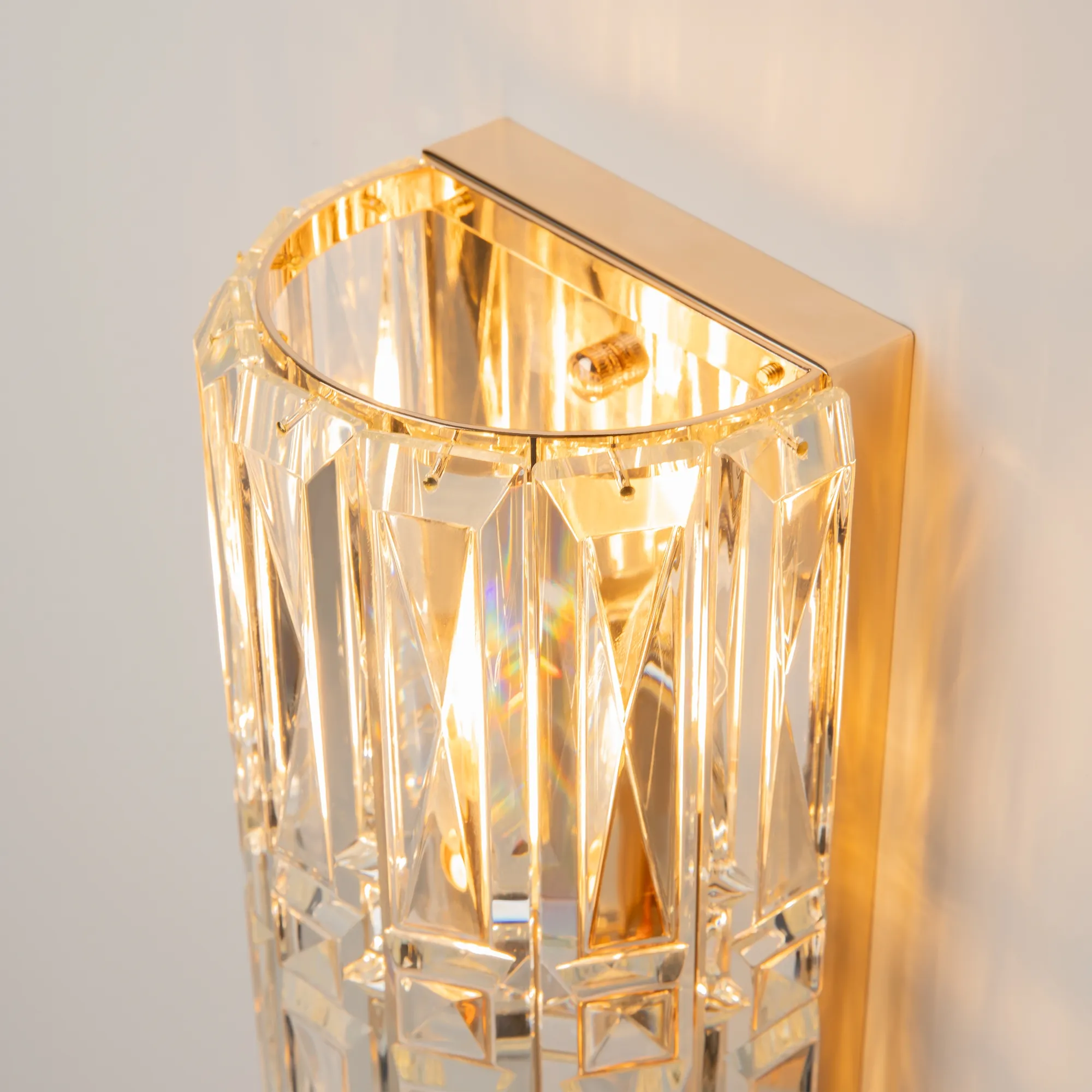 картинка Настенный светильник (бра) Maytoni MOD094WL-01G