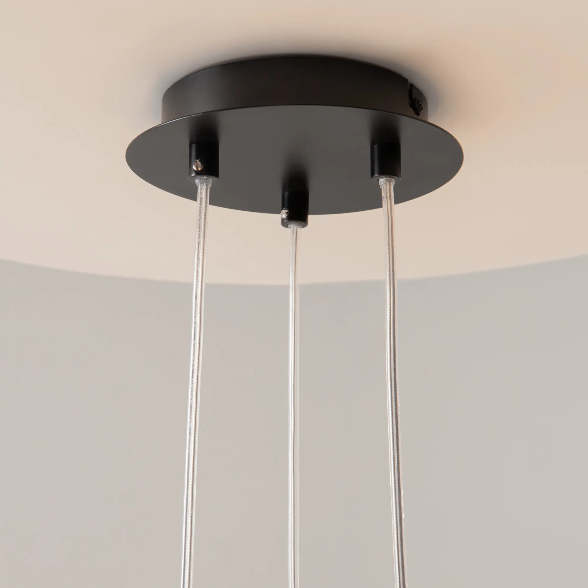 картинка Подвесной светильник Maytoni MOD031PL-12B