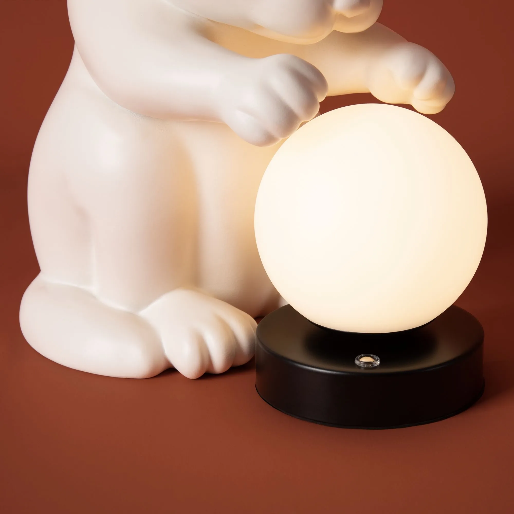 картинка Настольный светильник Freya FR5607TL-01W