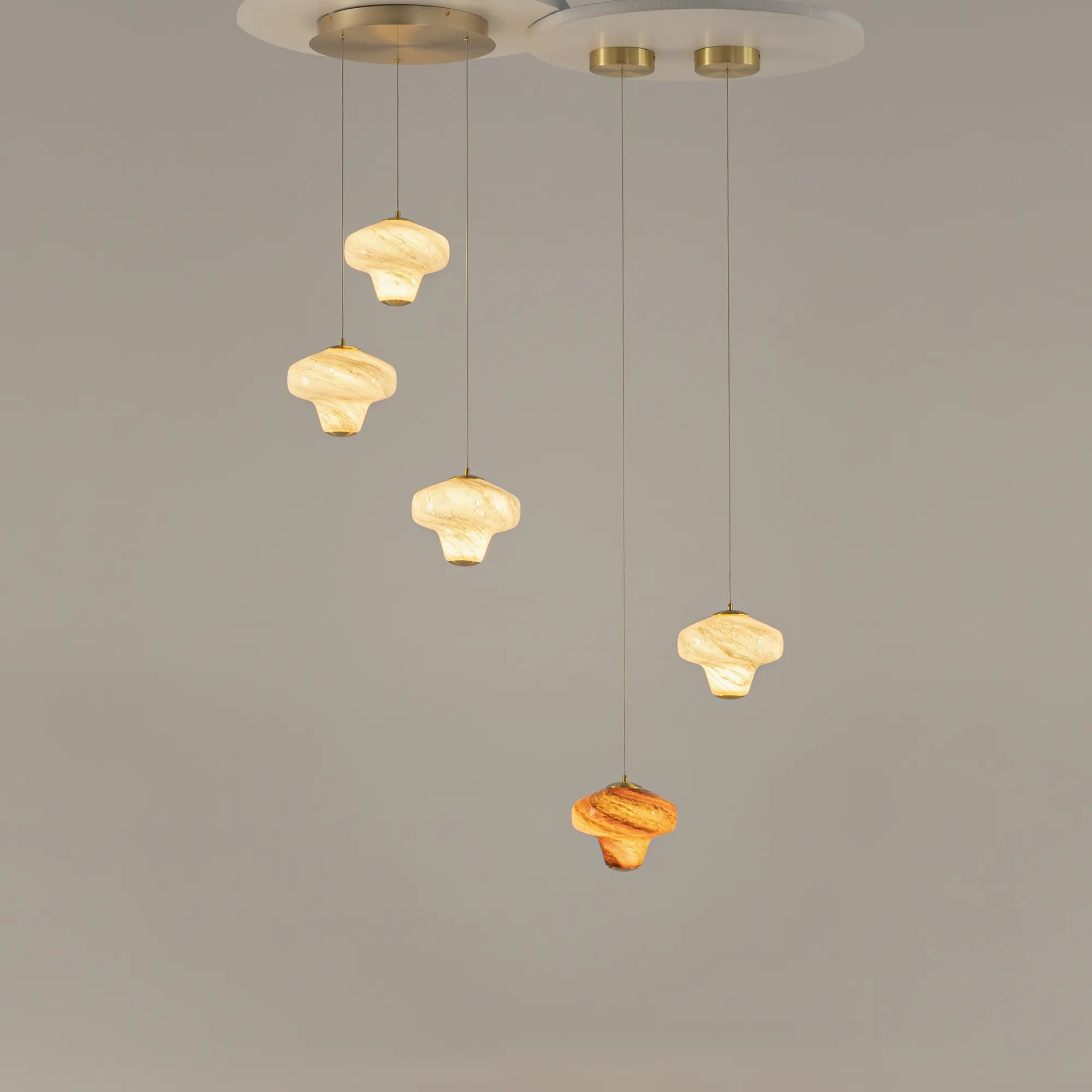 картинка Подвесной светильник Maytoni MOD359PL-L6BS3K