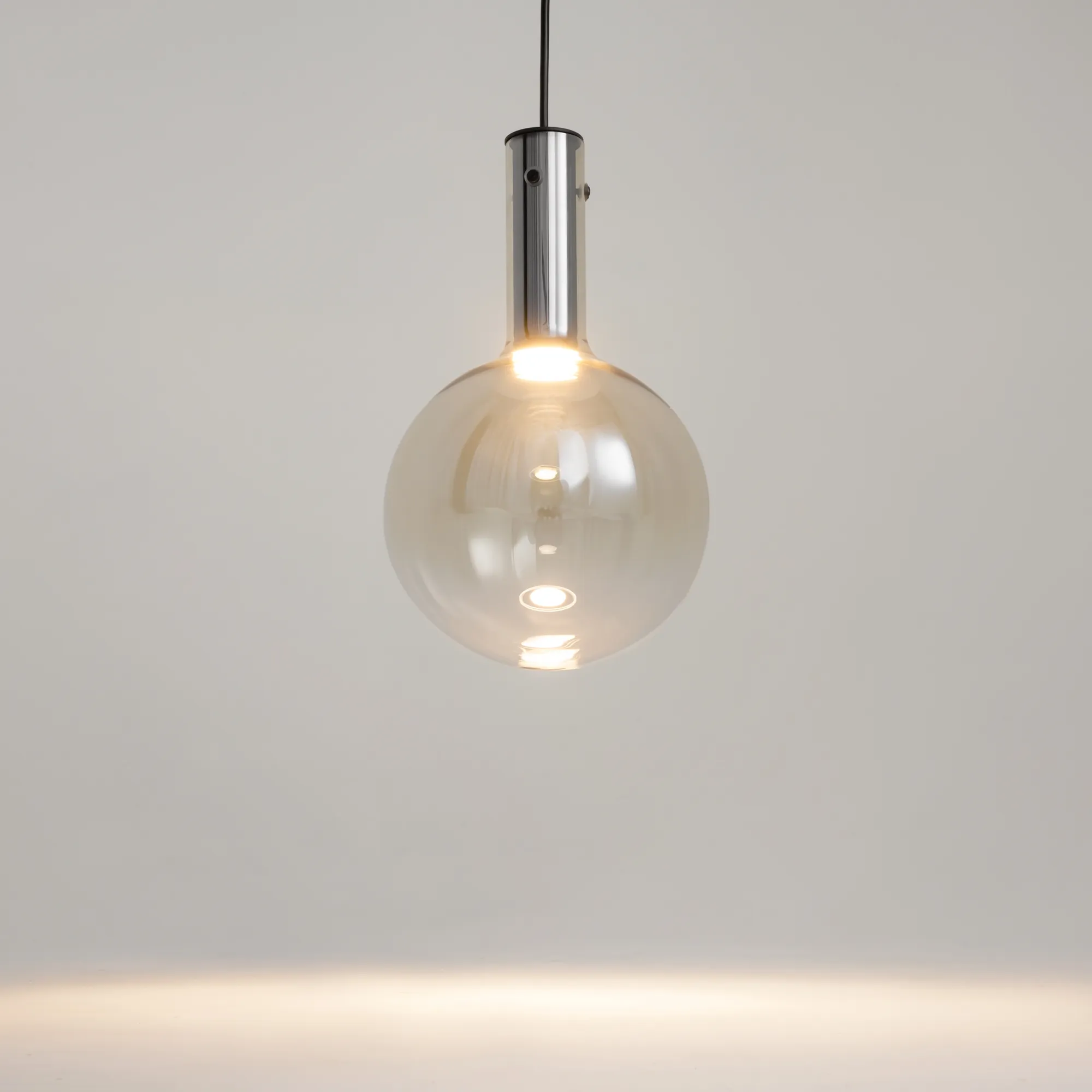 картинка Подвесной светильник Maytoni MOD182PL-L4CG3K