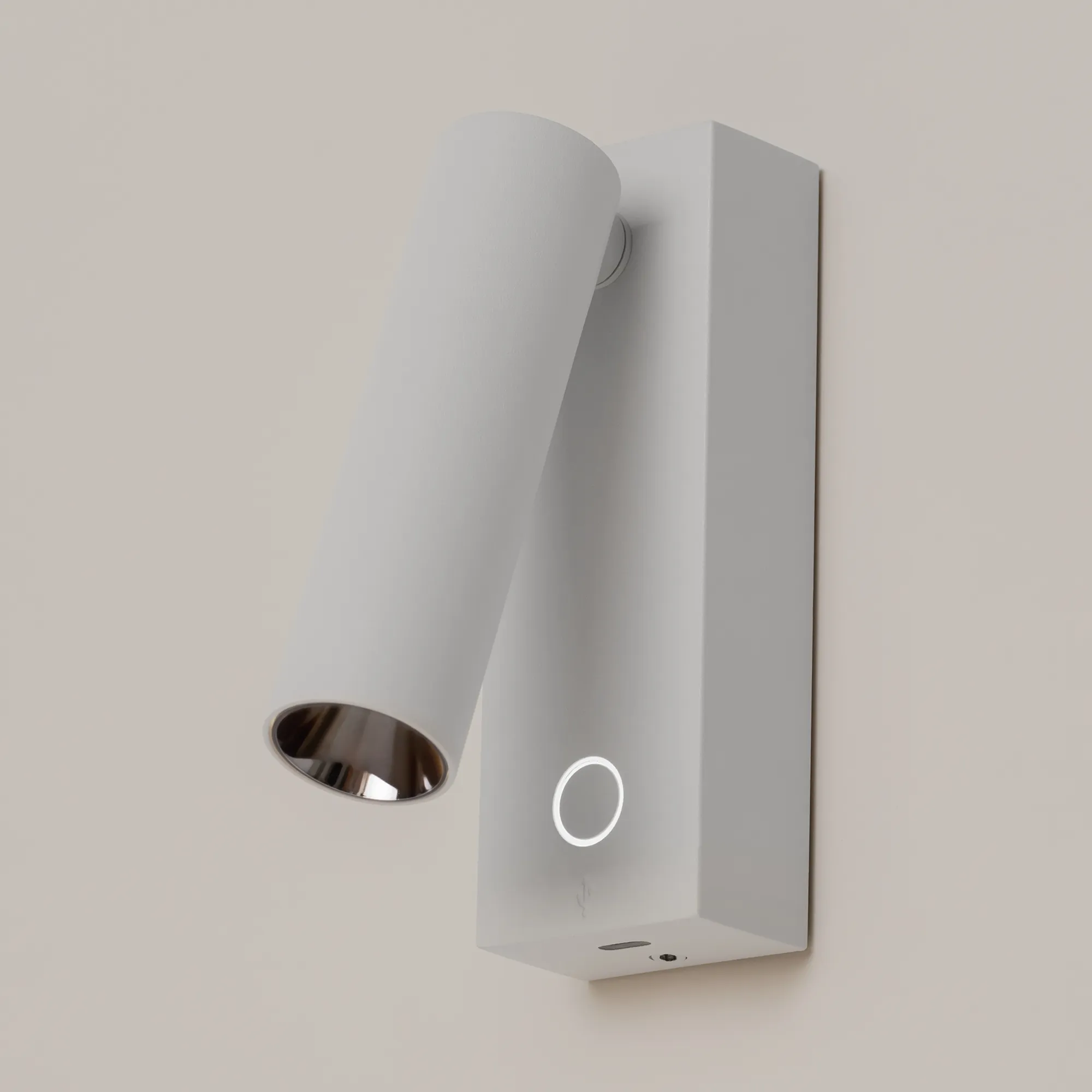 картинка Настенный светильник (бра) Technical C077WL-L3W3K