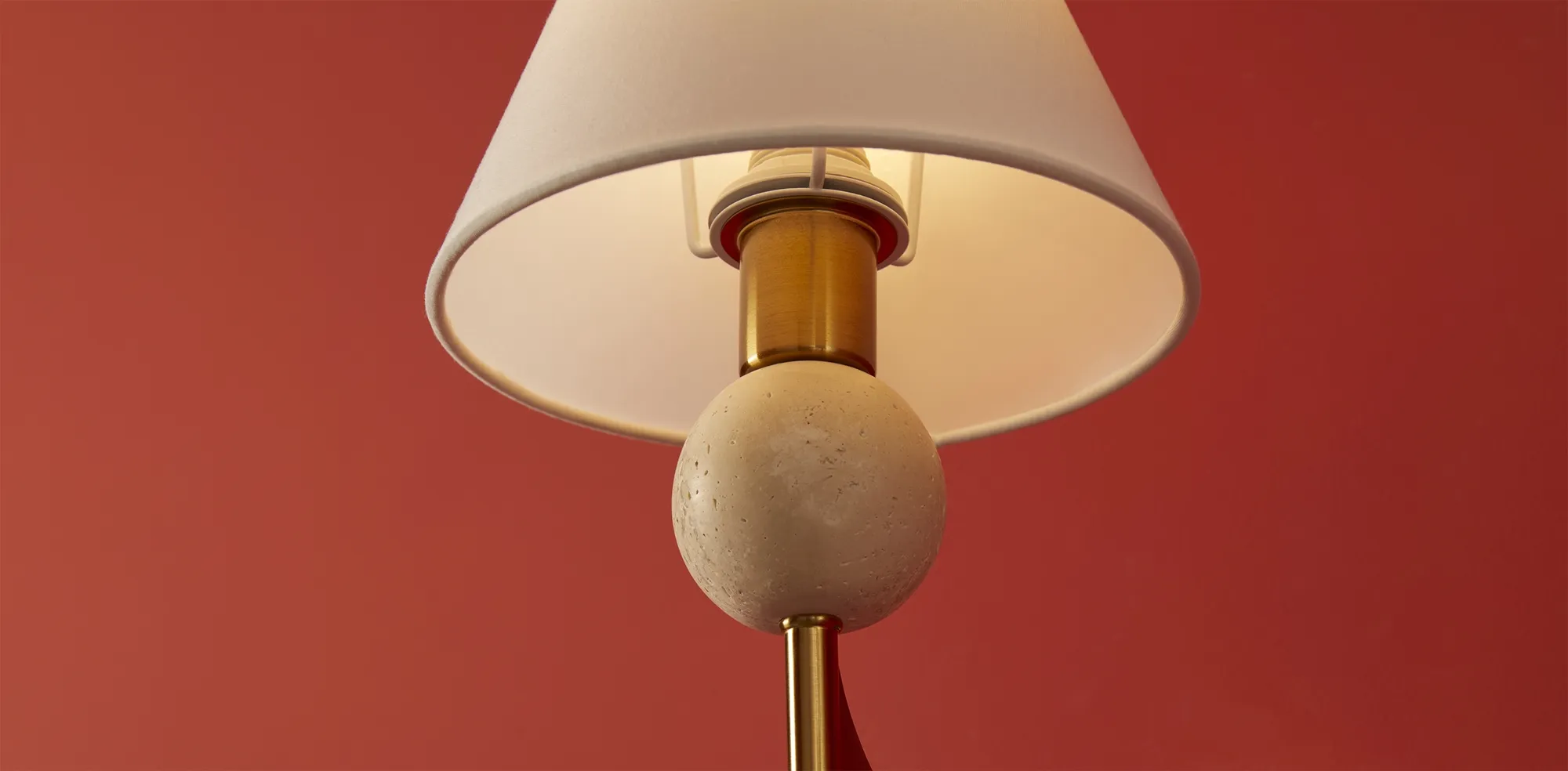 картинка Настенный светильник (бра) Freya FR2043WL-01BS