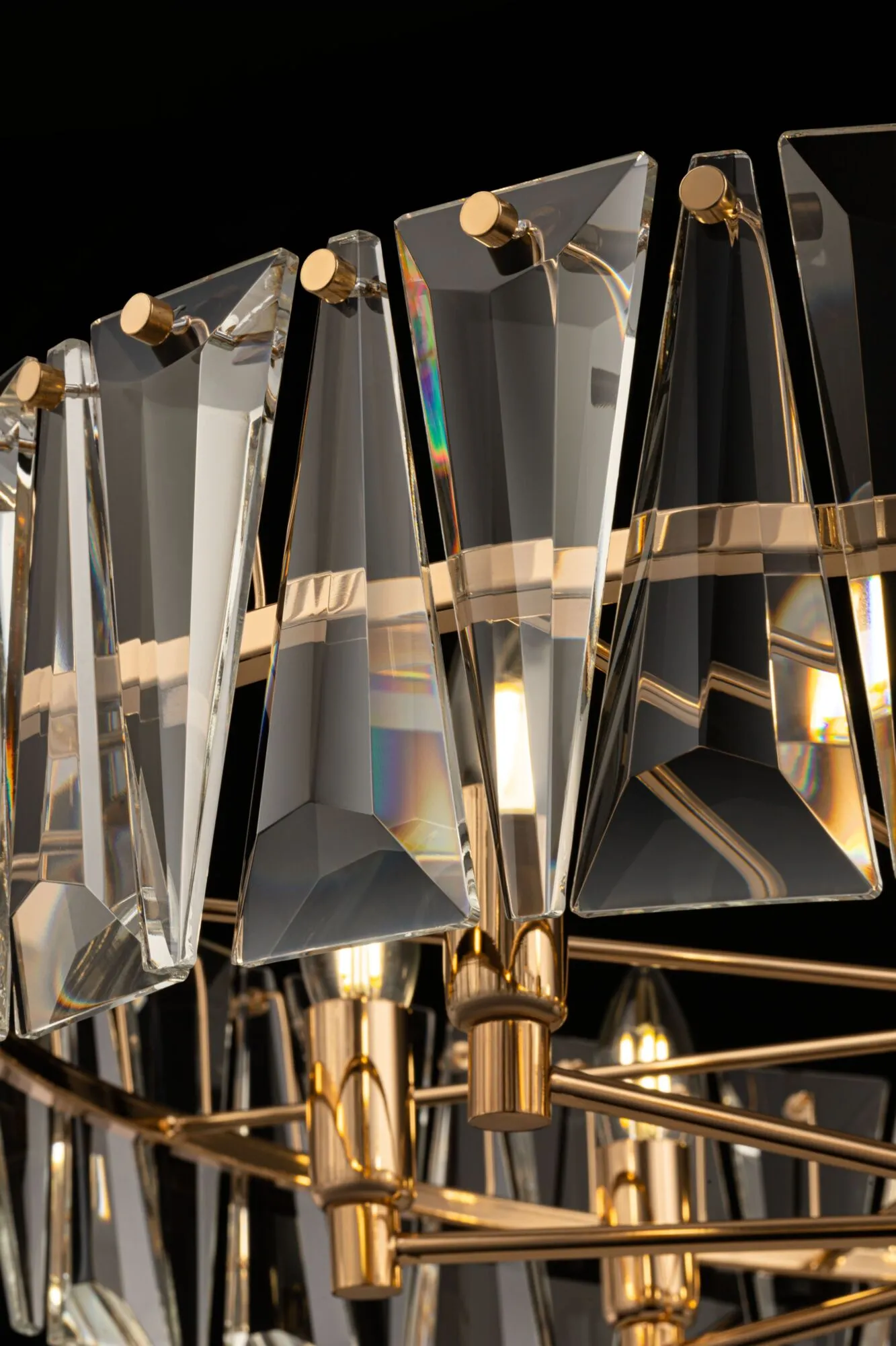 картинка Подвесной светильник Maytoni MOD043PL-08G